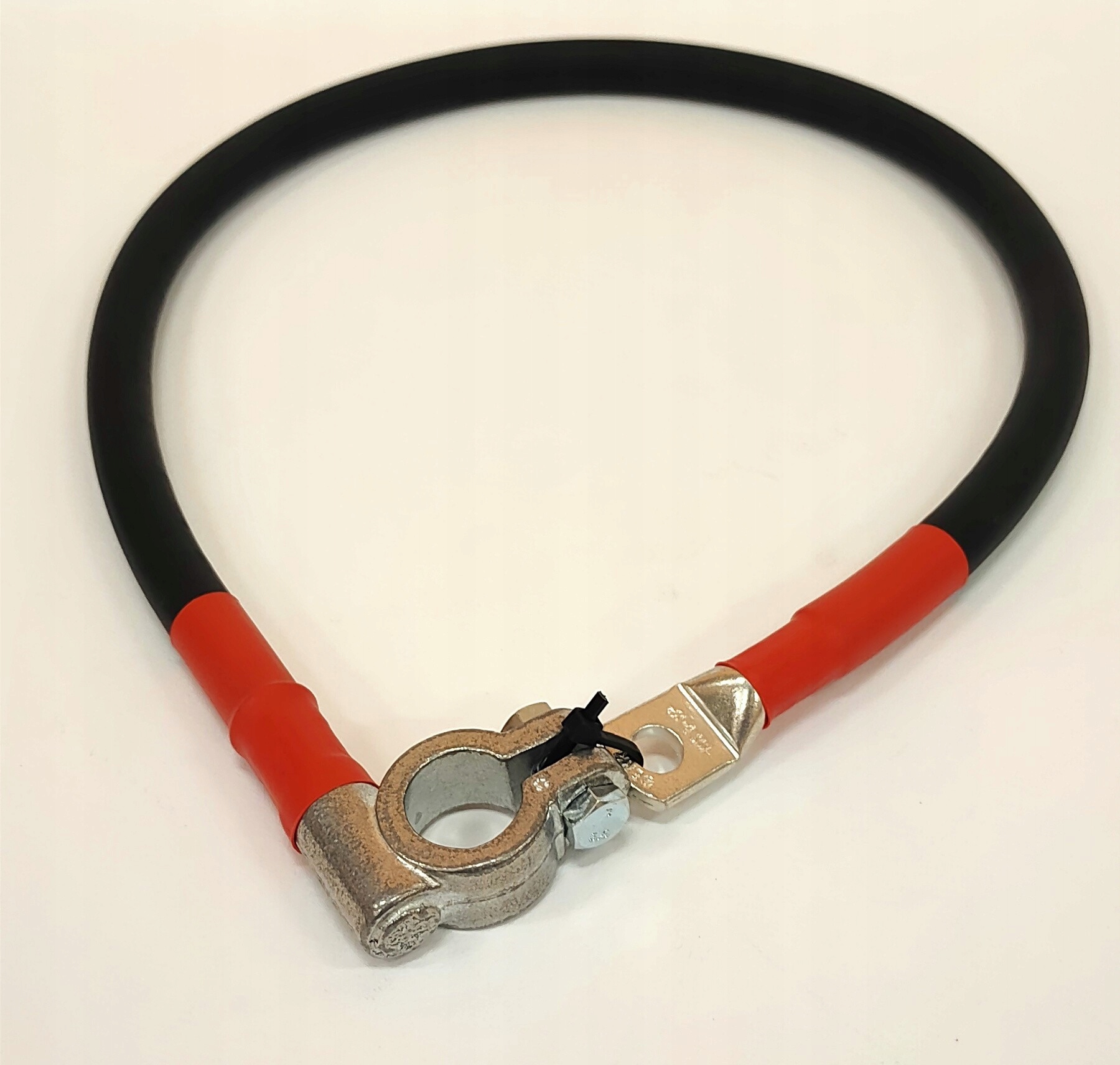 

Przewód plusowy akumulatora z klemą 60cm 35mm2