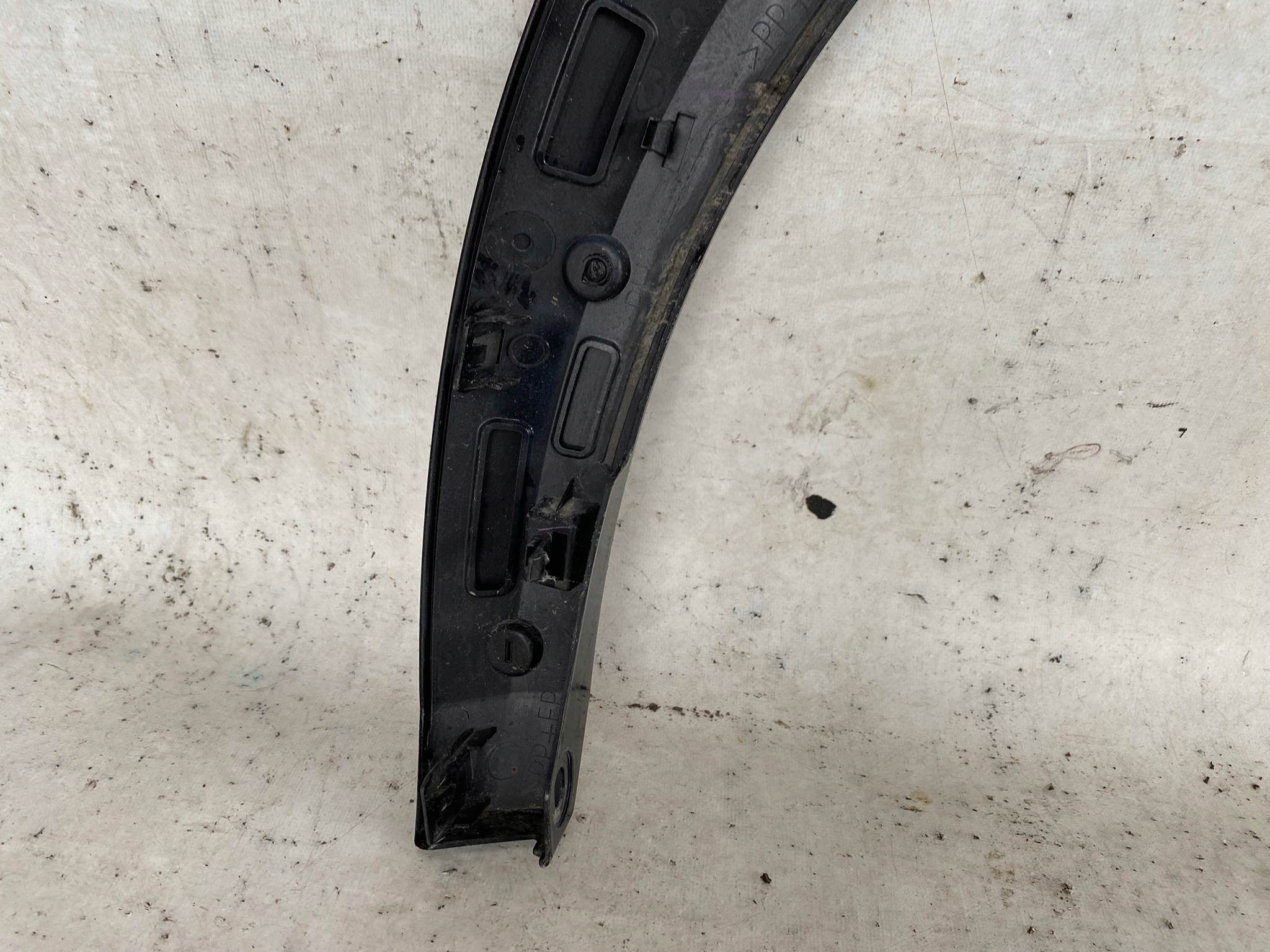 NISSAN ARIYA 22- moulding cap for fender right front front 63816 5MP5A
