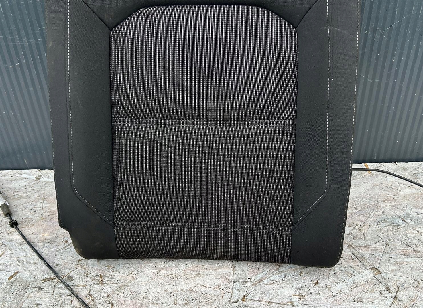 OPARCIE SITZ KAPAPY links heck VW PASSAT B8 KOMBI 14