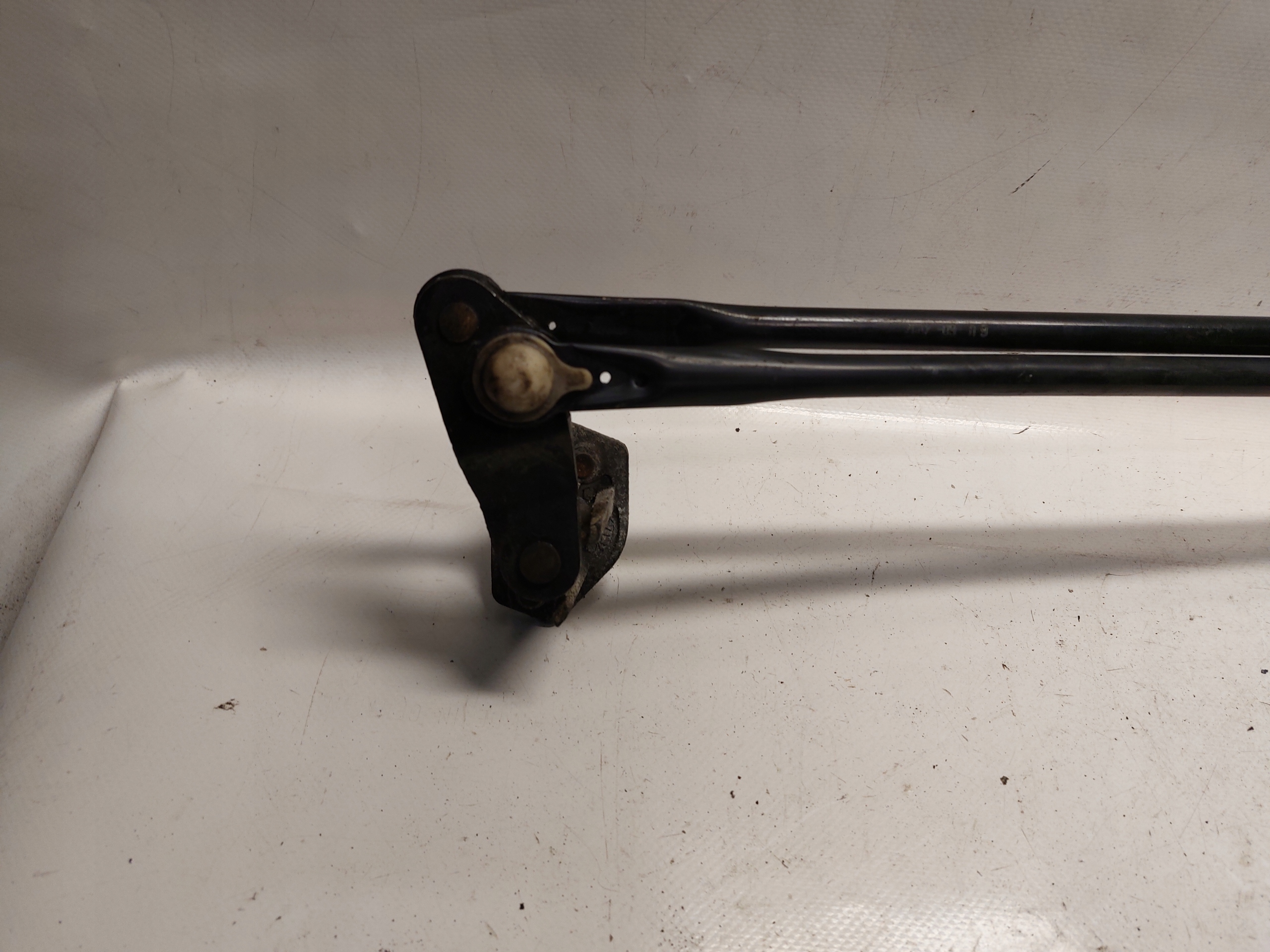 wiper mechanism front KIA CARNVAL and