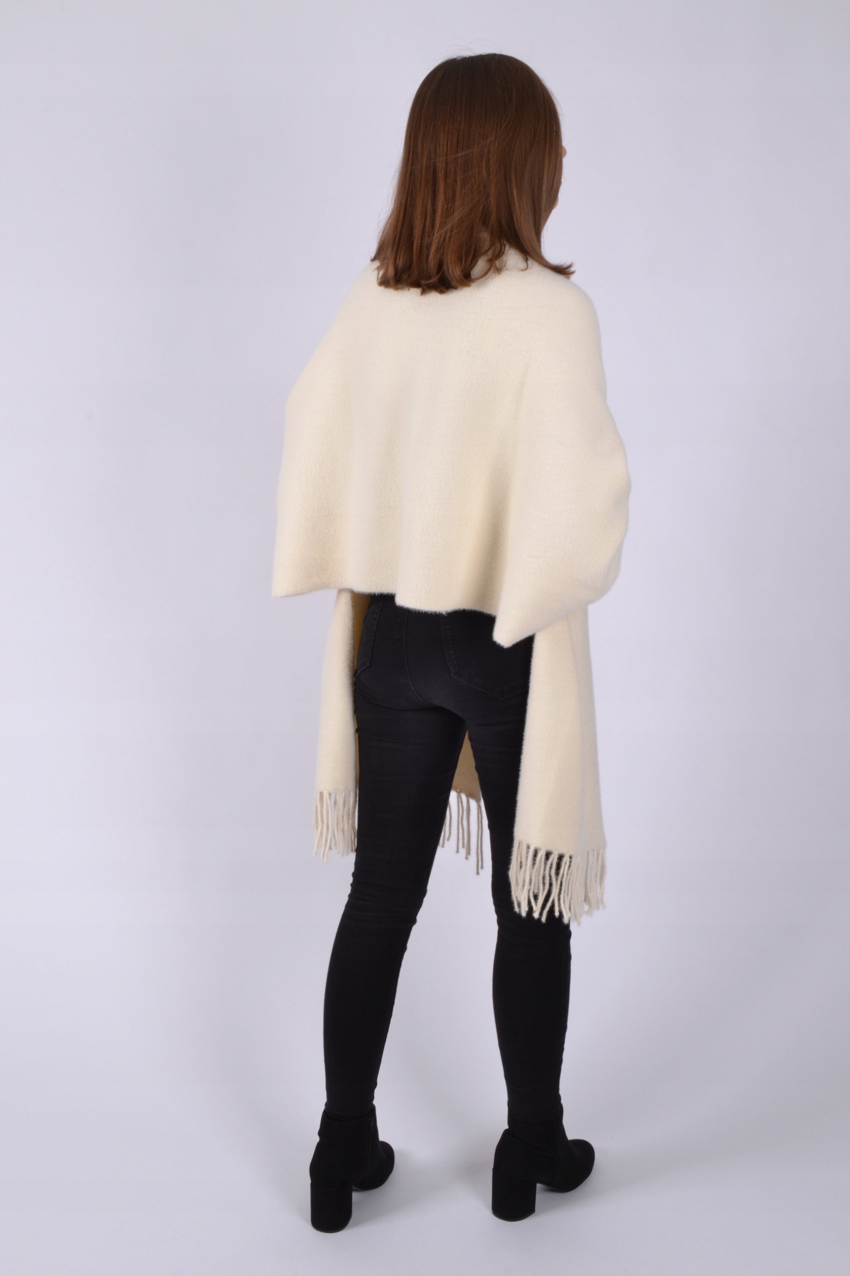 Ponczo ALPAKA OVERSIZE WIOSNA/JESIEŃ r.uniwersalny Wzór dominujący bez wzoru