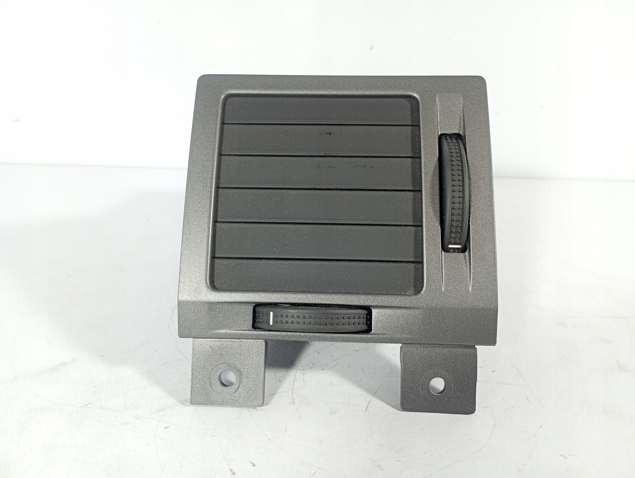 Opel SIGNUM 02-08 grid air conditioning devices air left driver´s OE 9177169