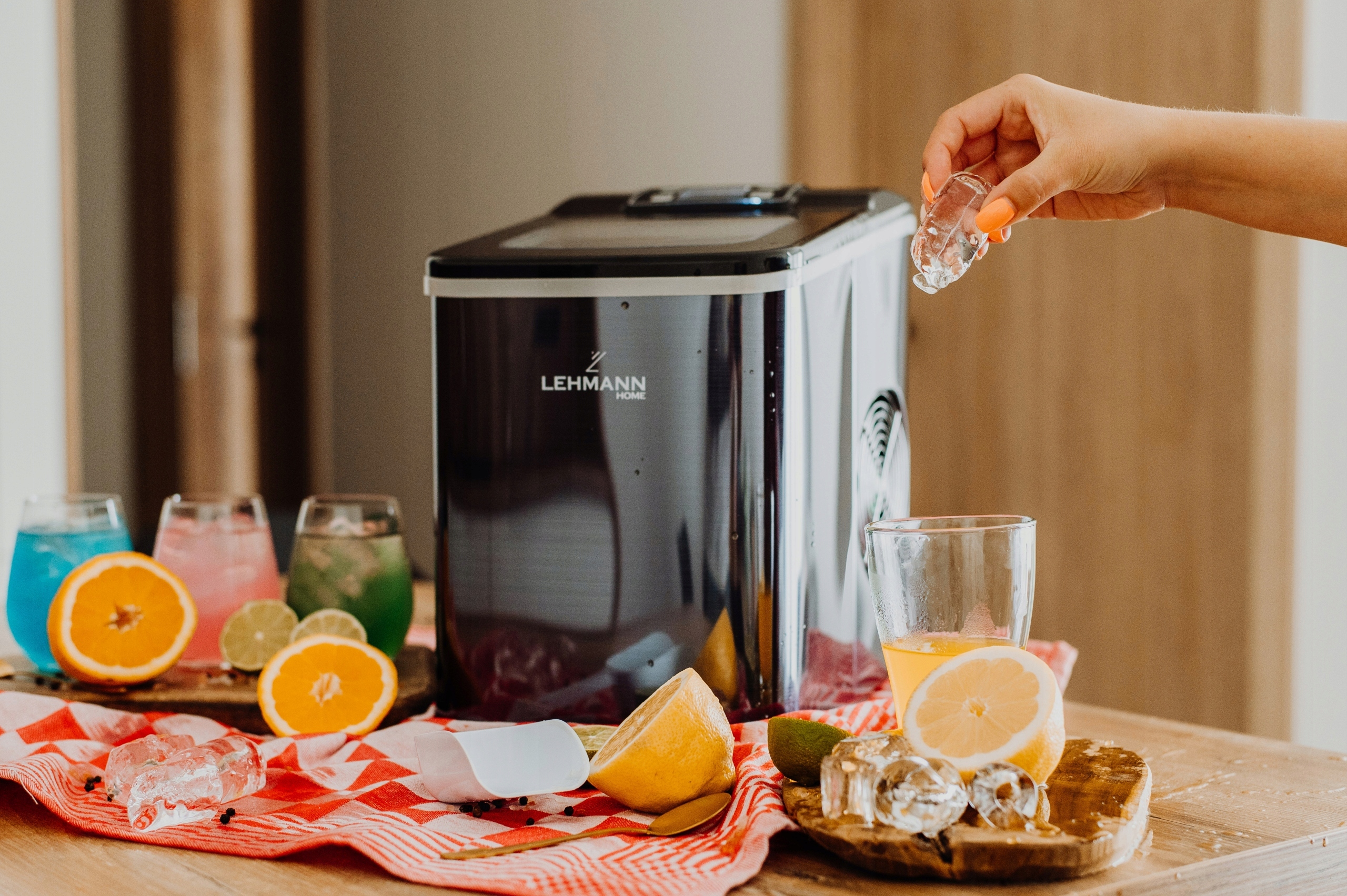 KOSTKARKA DO LODU ELEKTRYCZNA 120W EKSPRESOWY LÓD MASZYNKA DO KOSTEK 12KG Moc 120 W