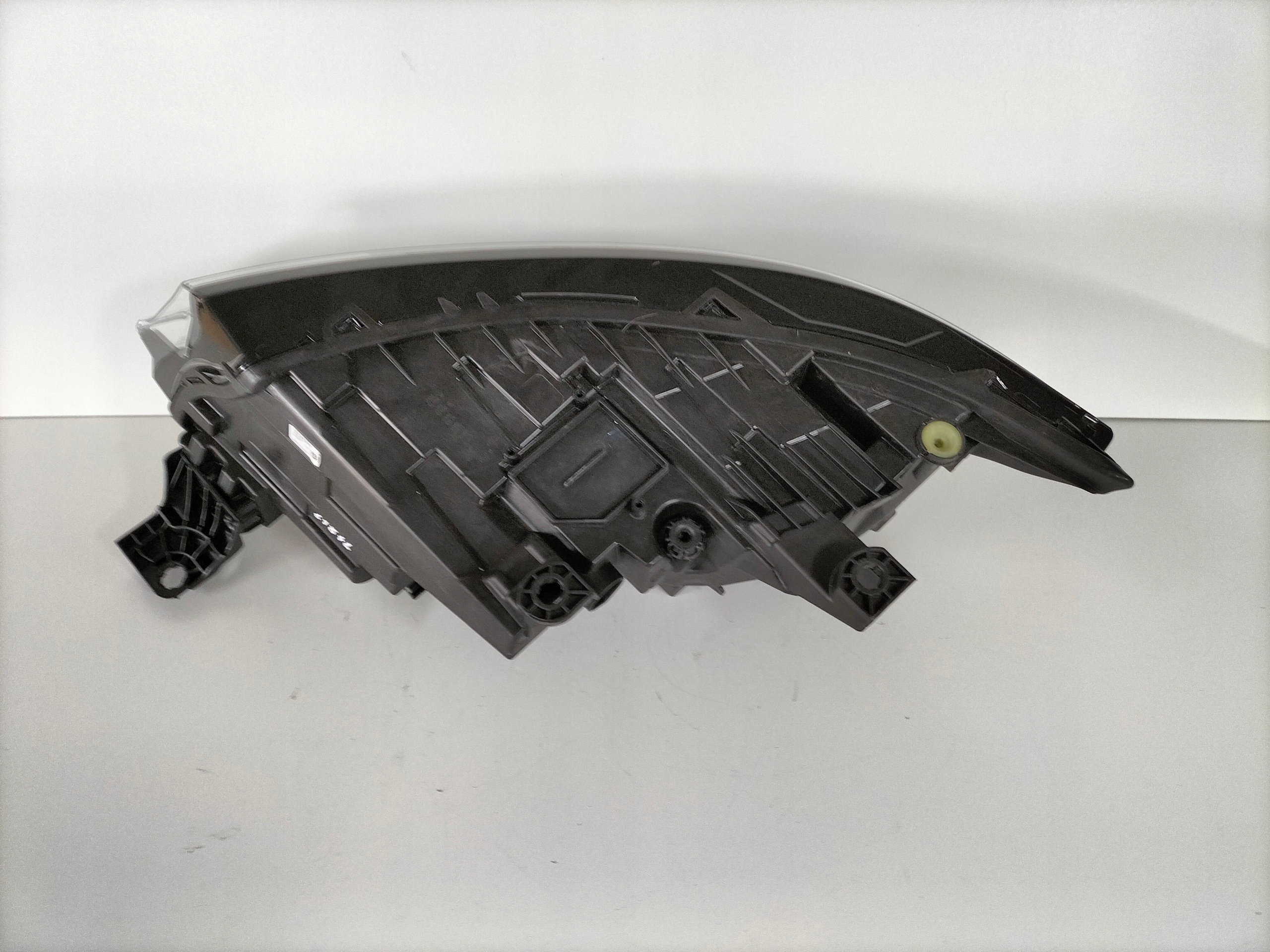 light front reflektor right VW T7 21- FULL LED