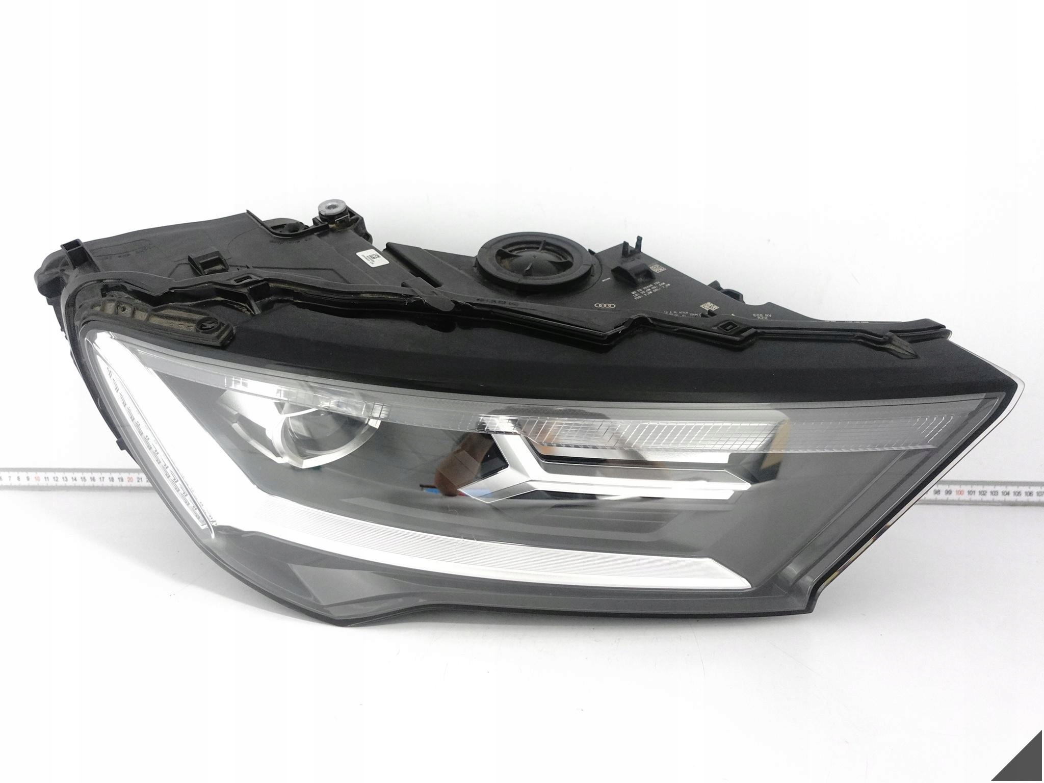AUDI Q7 SQ7 II (2 GENERACJA) 4M0 LIFT 19-24 light HEADLIGHT right front EU