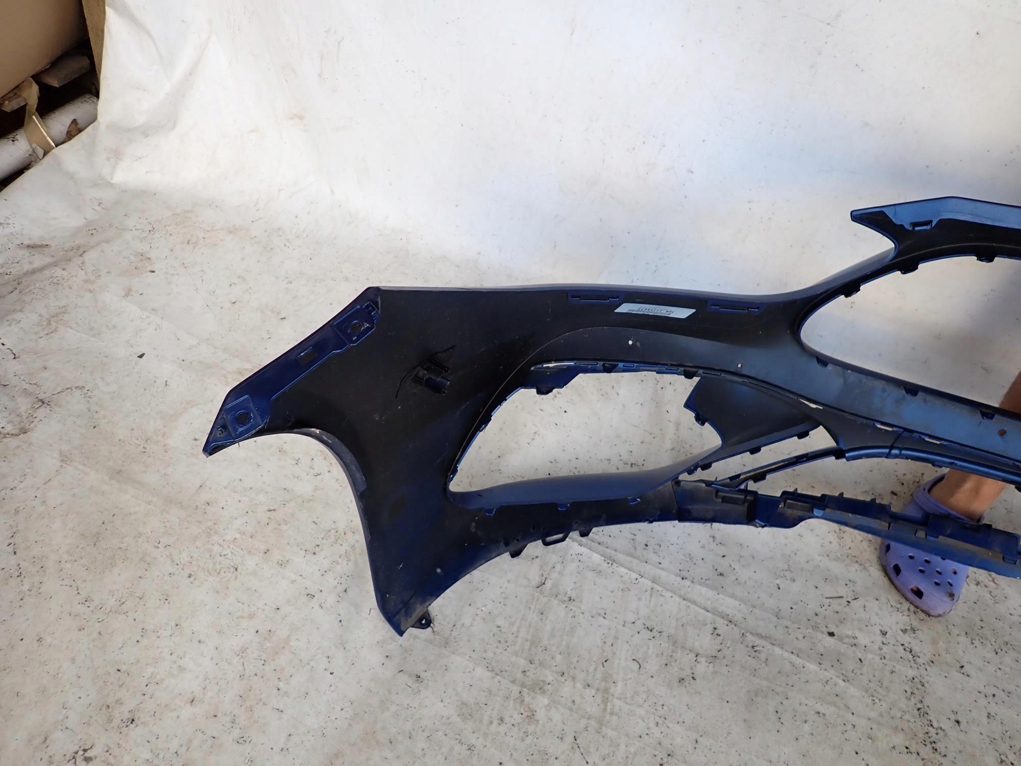 MERCEDES C-KLASA W206 63 AMG 21-> bumper front front PDC