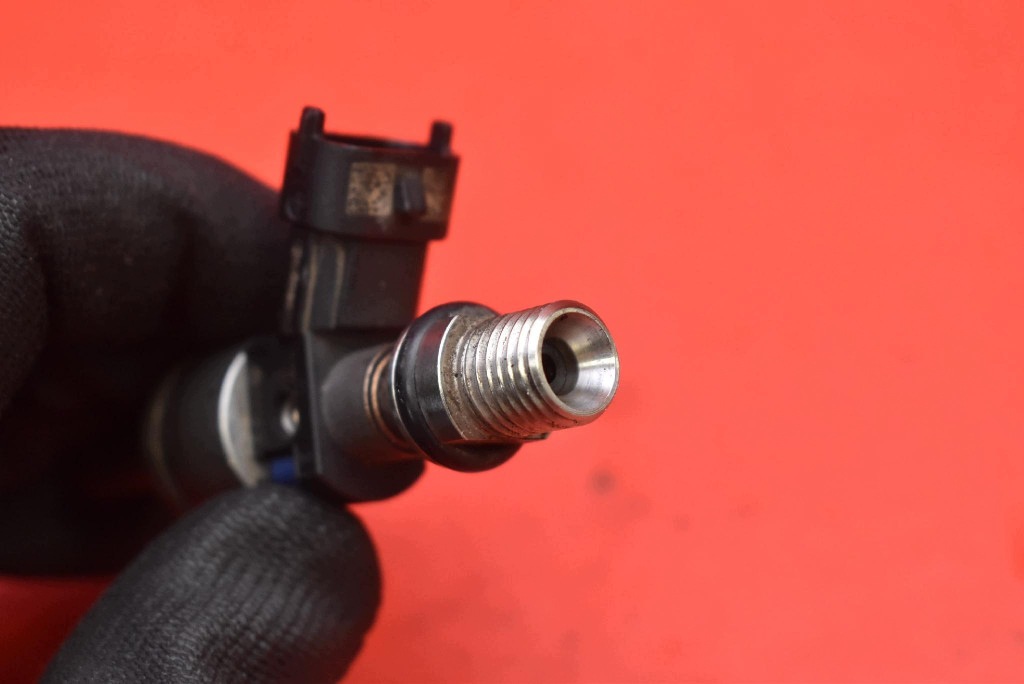 nozzle injector 94811012830 PORSCHE PANAMERA 970 4.8 V8 400 KM 09-13