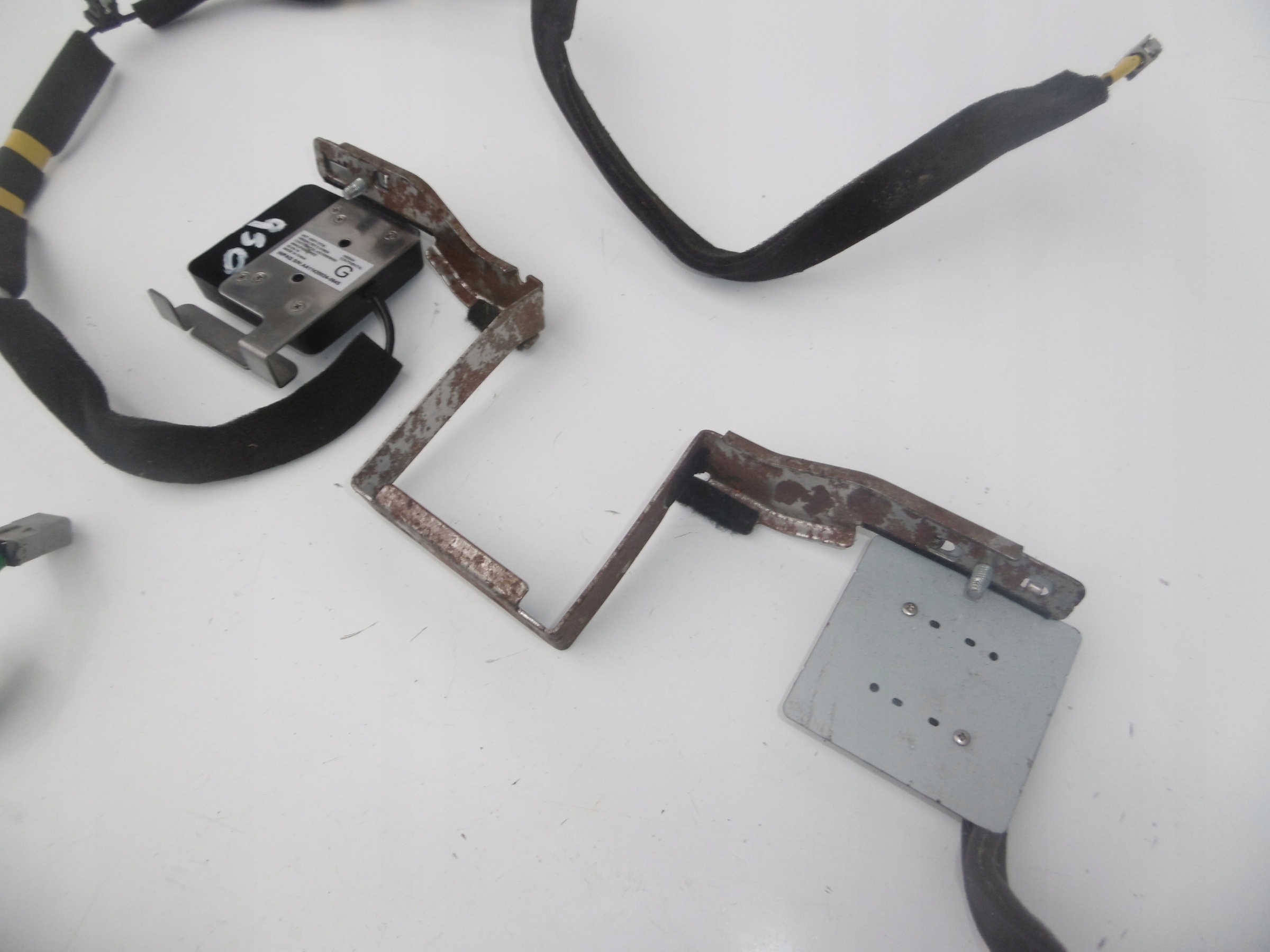 aerial module amplifier GPS INFINITI Q50