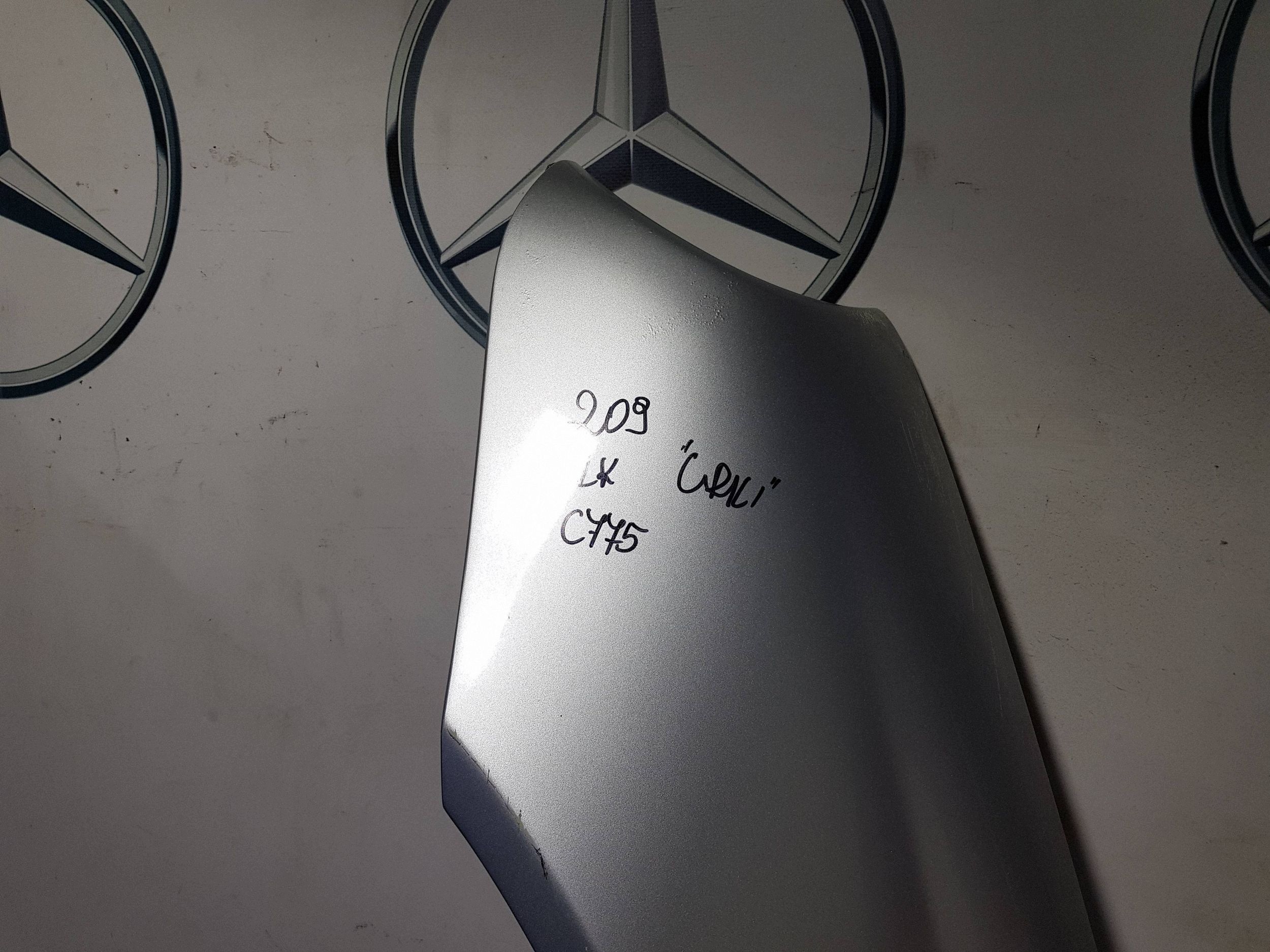 fender front front left Mercedes CLK W209 775 C775
