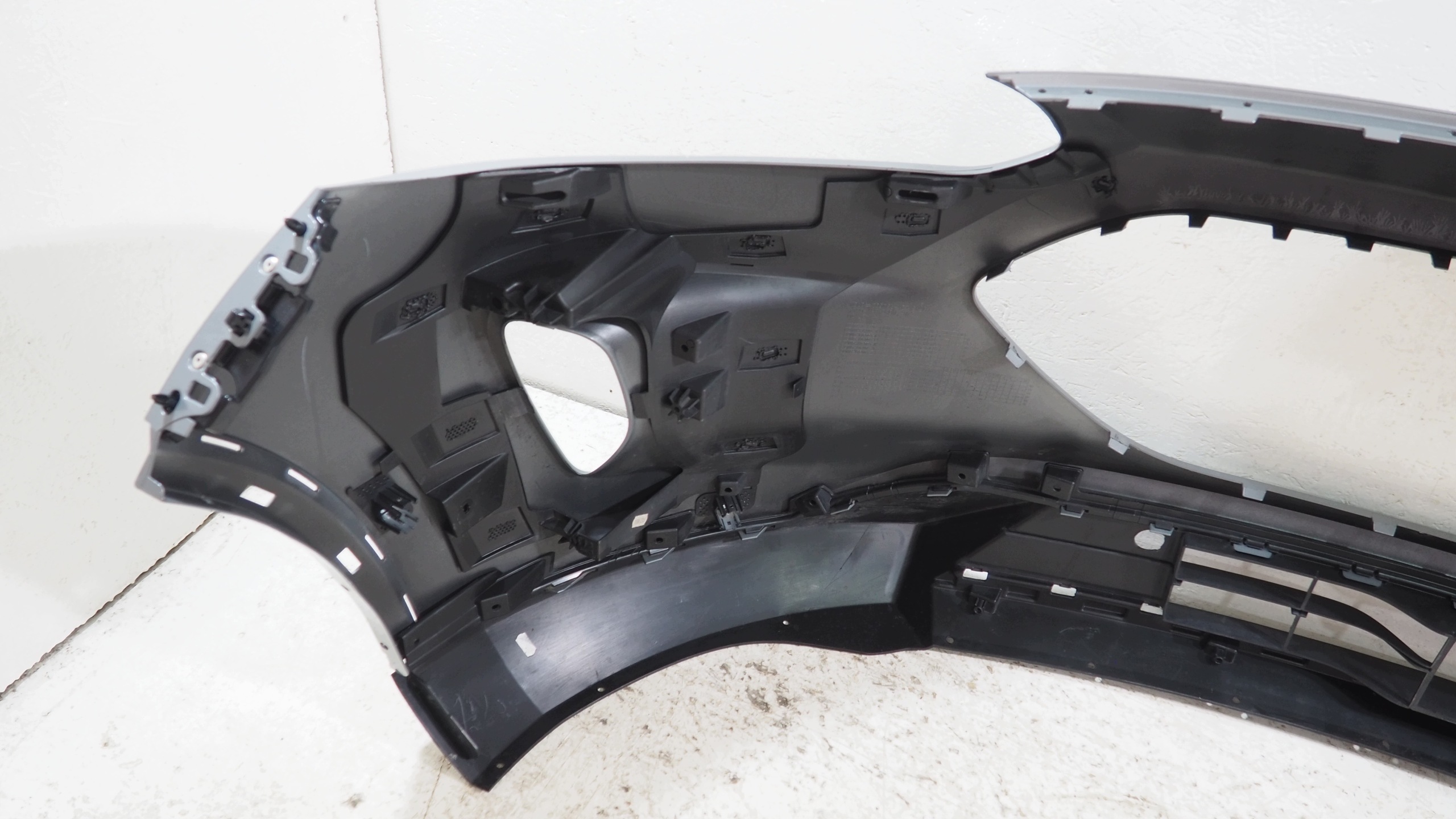 Ford Kuga MK3 bumper front front LV4B-17F003-J