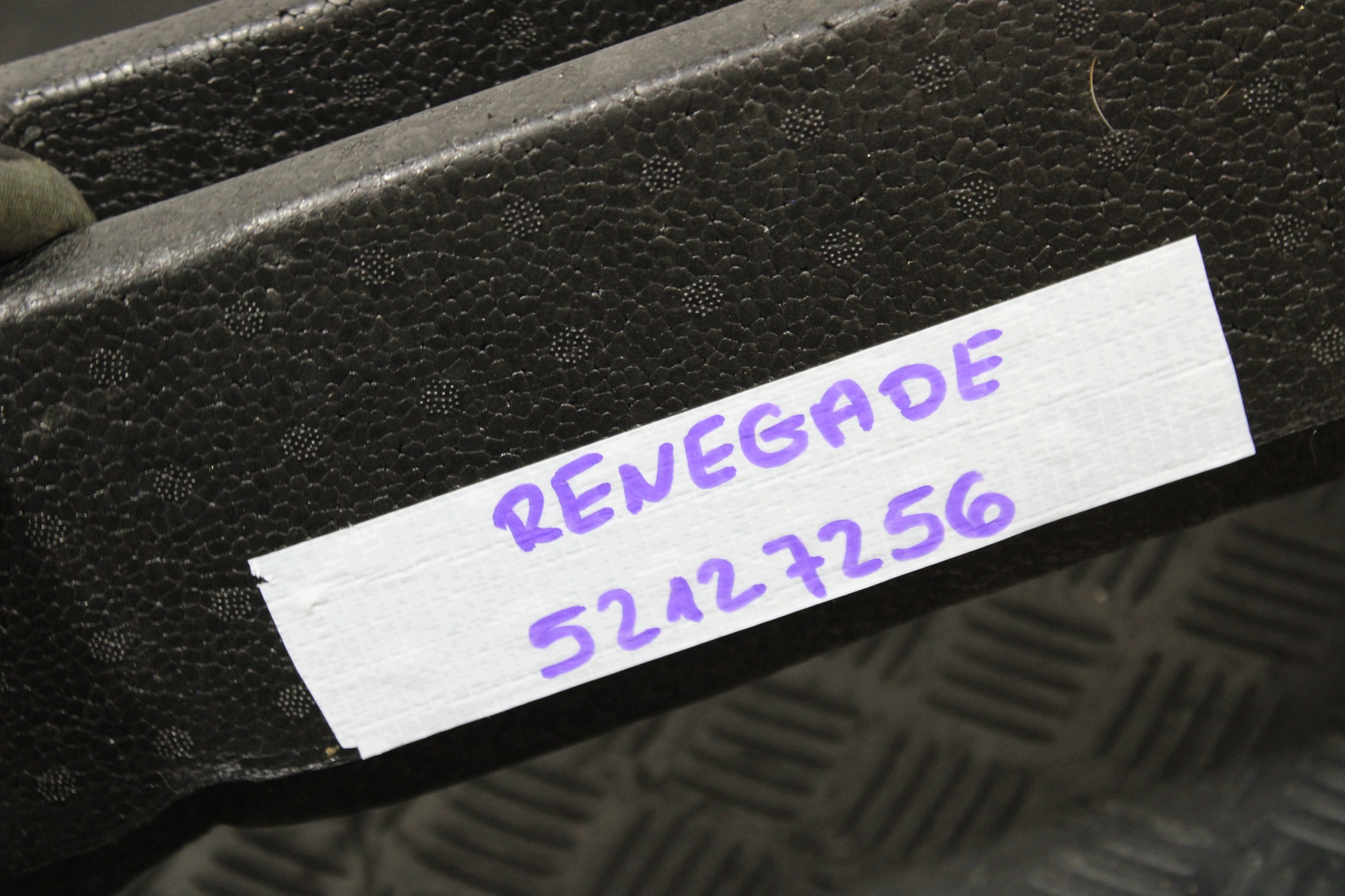 polystirene boot WKLAD 52127256 JEEP RENEGADE 1.0T