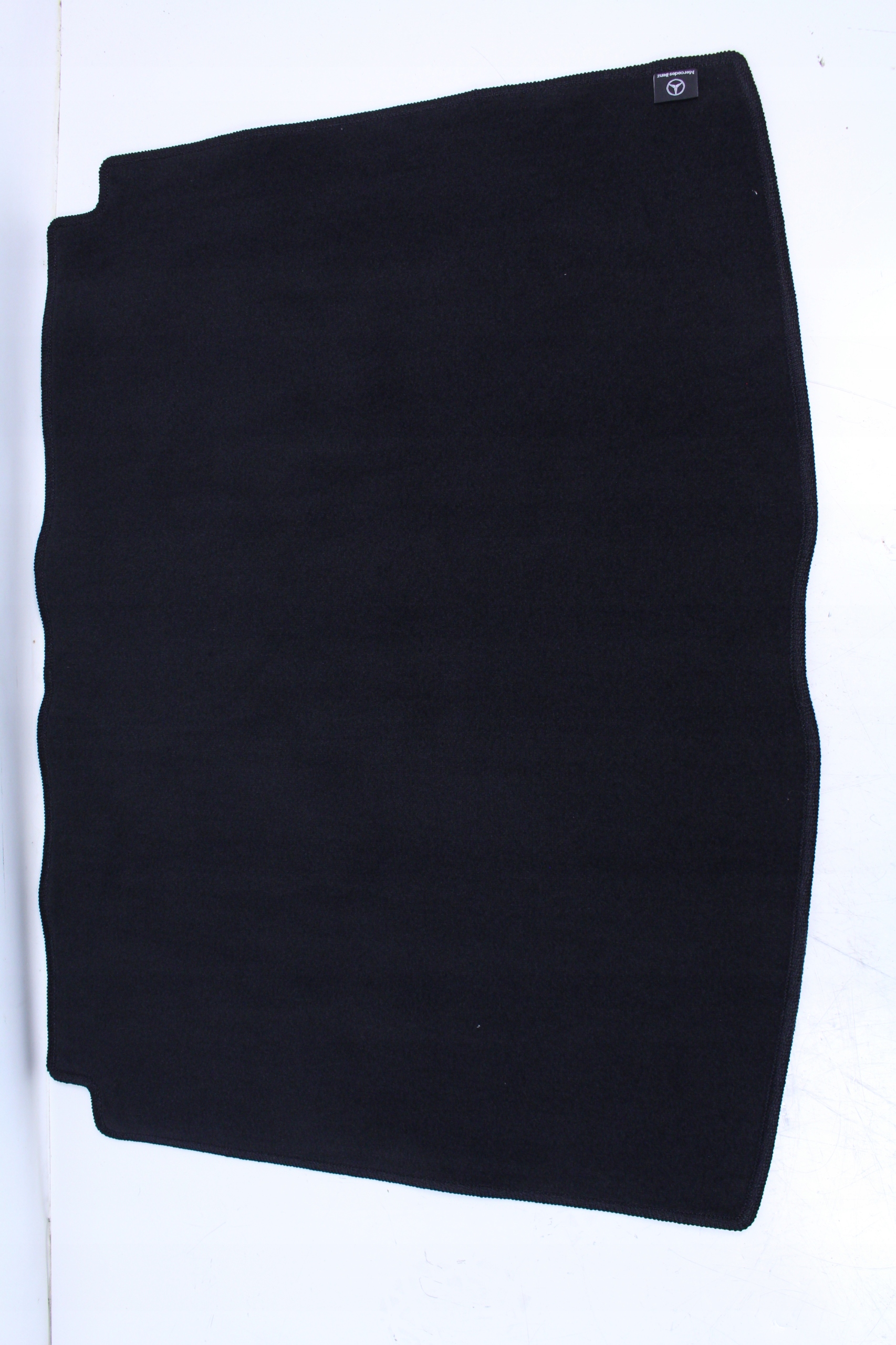 PODŁOGA WYKŁADZINA BAGAZNIKA MERCEDES W247 B-KLASA