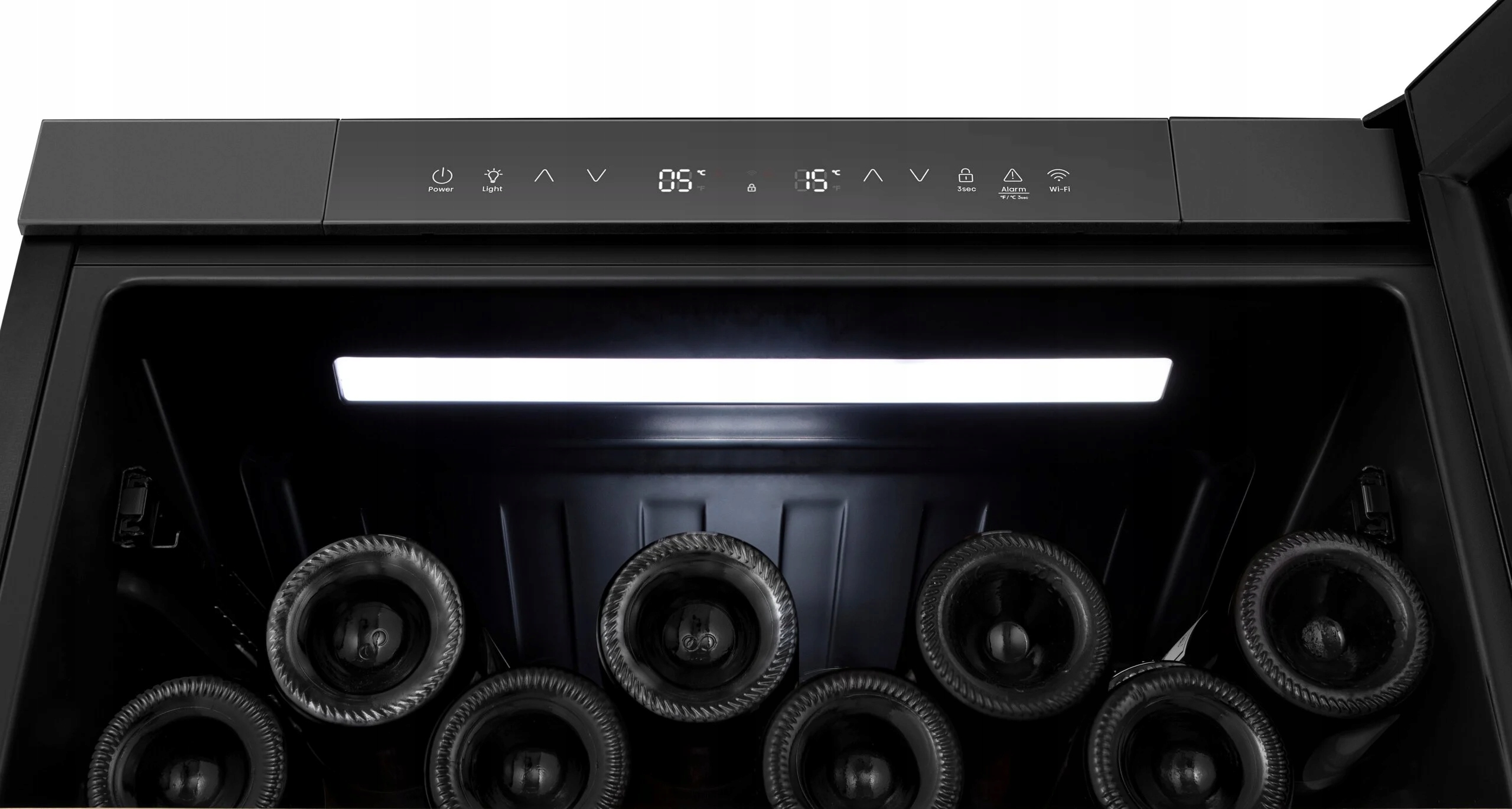 Chłodziarka do wina HISENSE RW3N122GSLF 46 butelek 2 strefy Model RW3N122GSLF