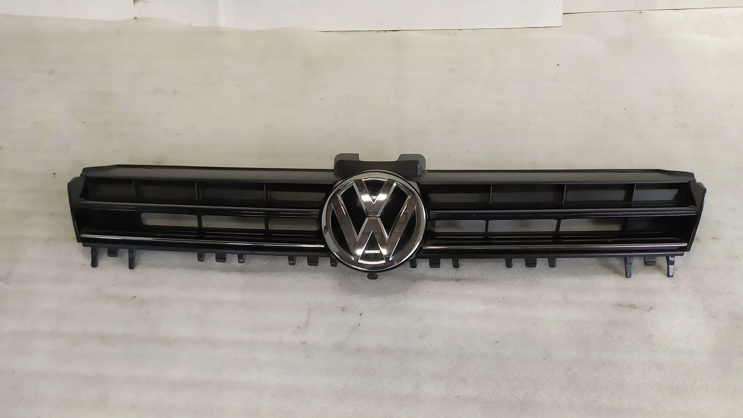 РЕШІТКА РАДІАТОРА РЕШІТКА VW GOLF VII