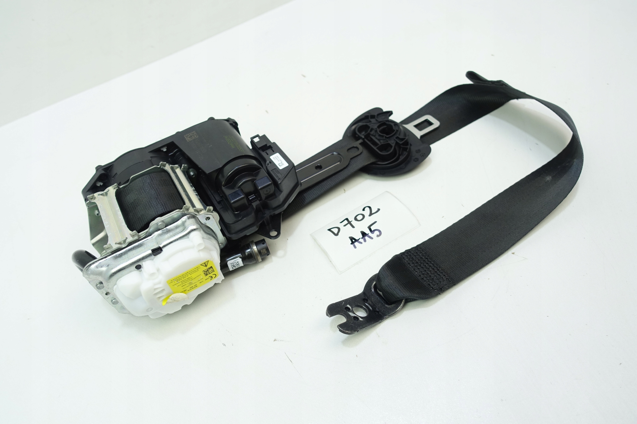 tension belt safety right front AUDI A3 8Y 20