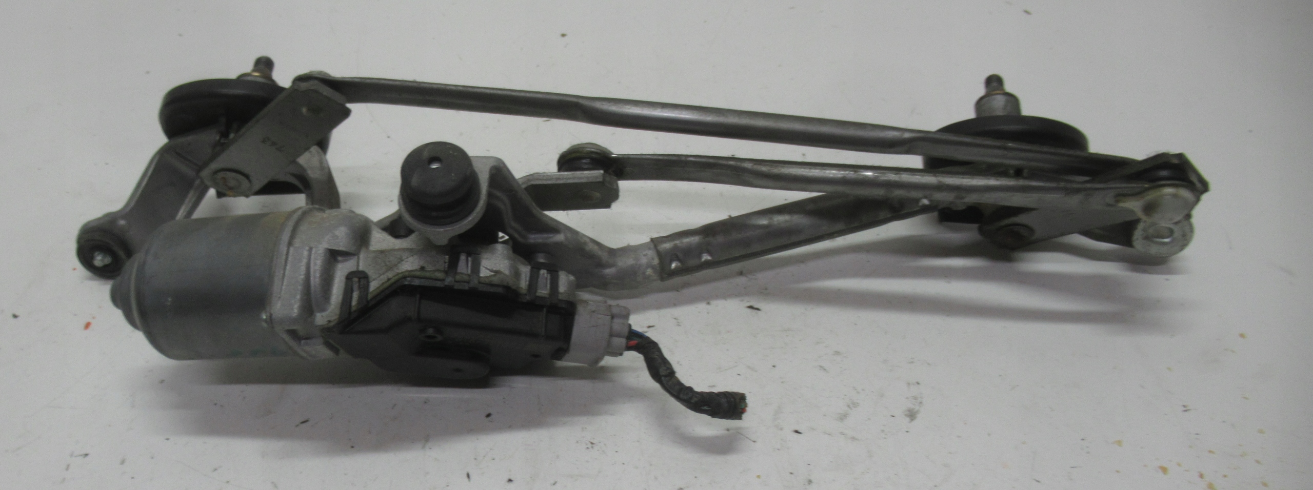 SUBARU XV 12R wiper mechanism front