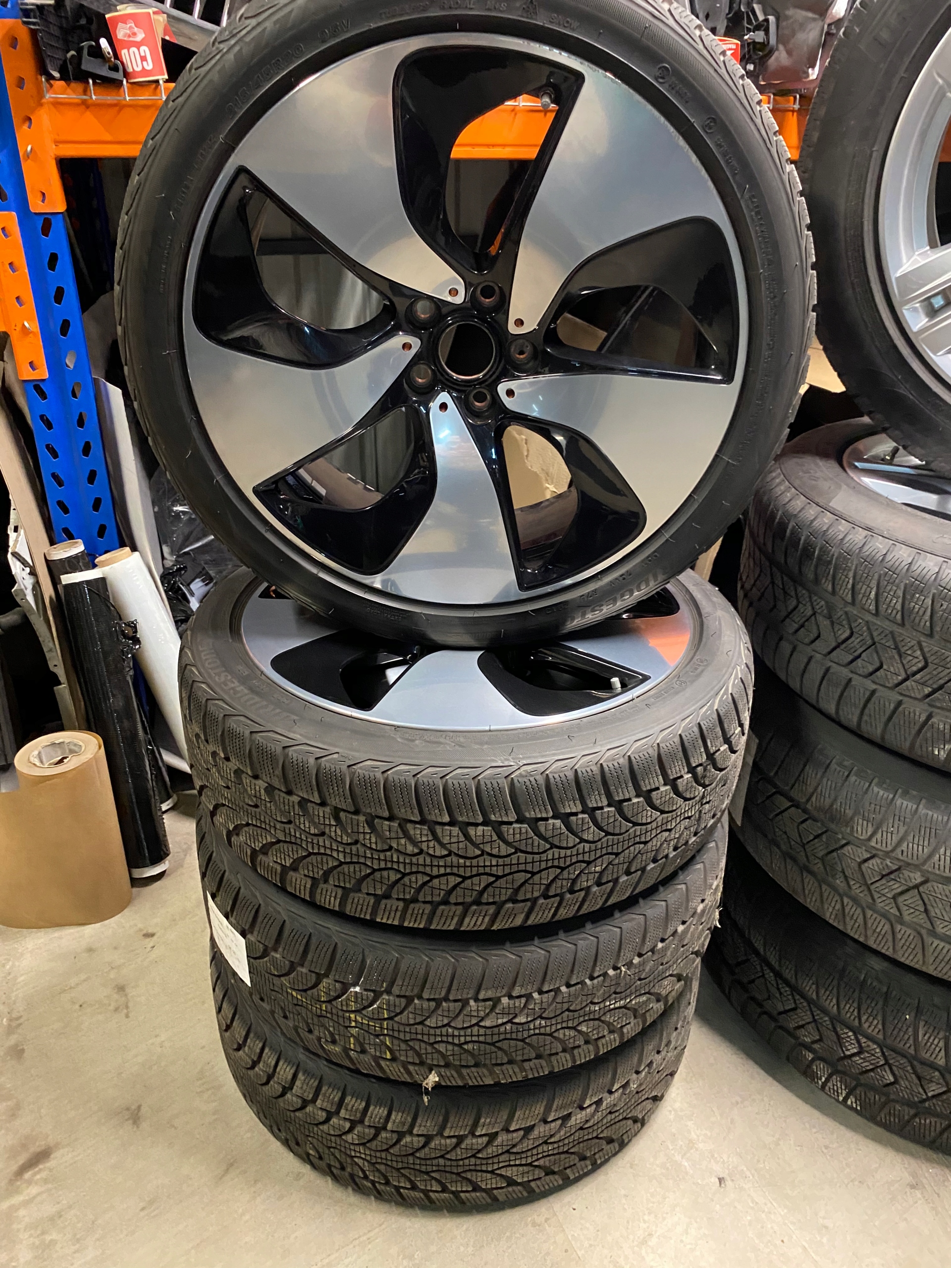 BMW I8 Алюміній Диски 20 Дюймів + Шини + Датчики Зима