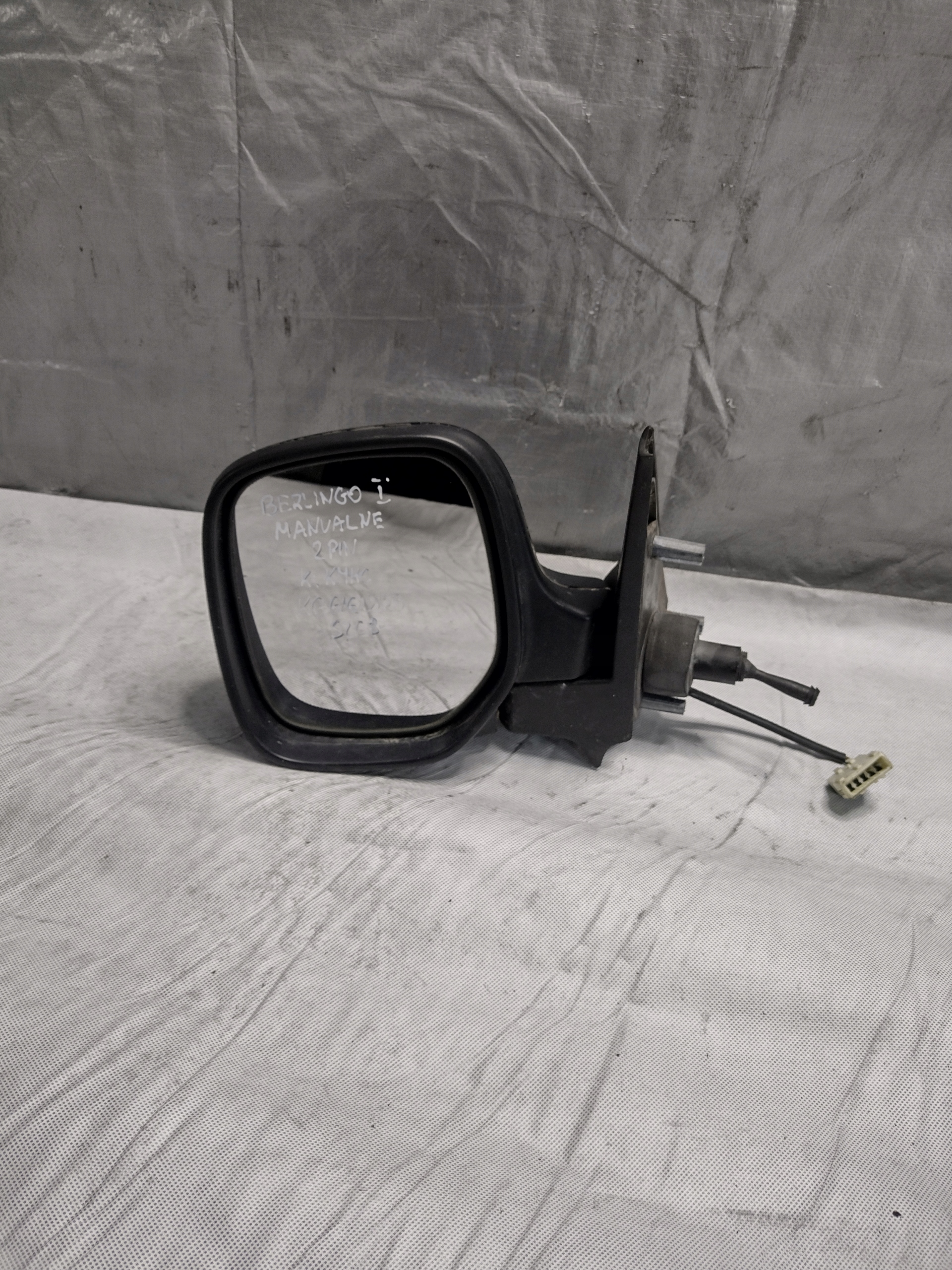 mirror manually left Citroen Berlingo and k: KMHC 2PIN