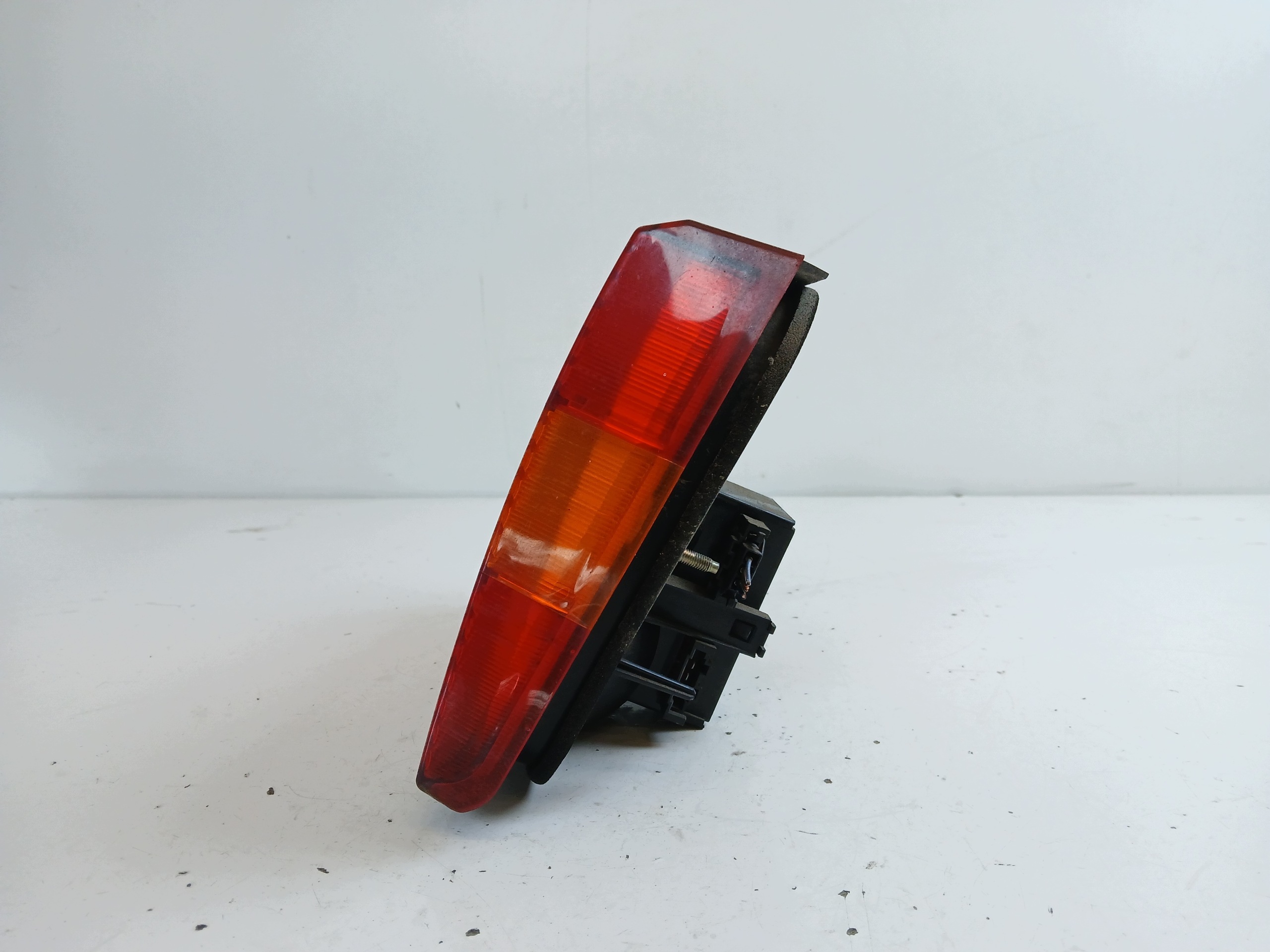 VW PASSAT B4 KOMBI light left rear part trunk door 3A9945107