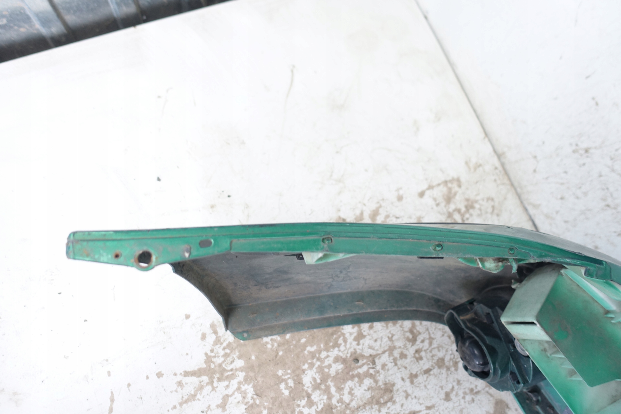 RENAULT MEGANE and LIFT 1999- bumper front front 7700427561