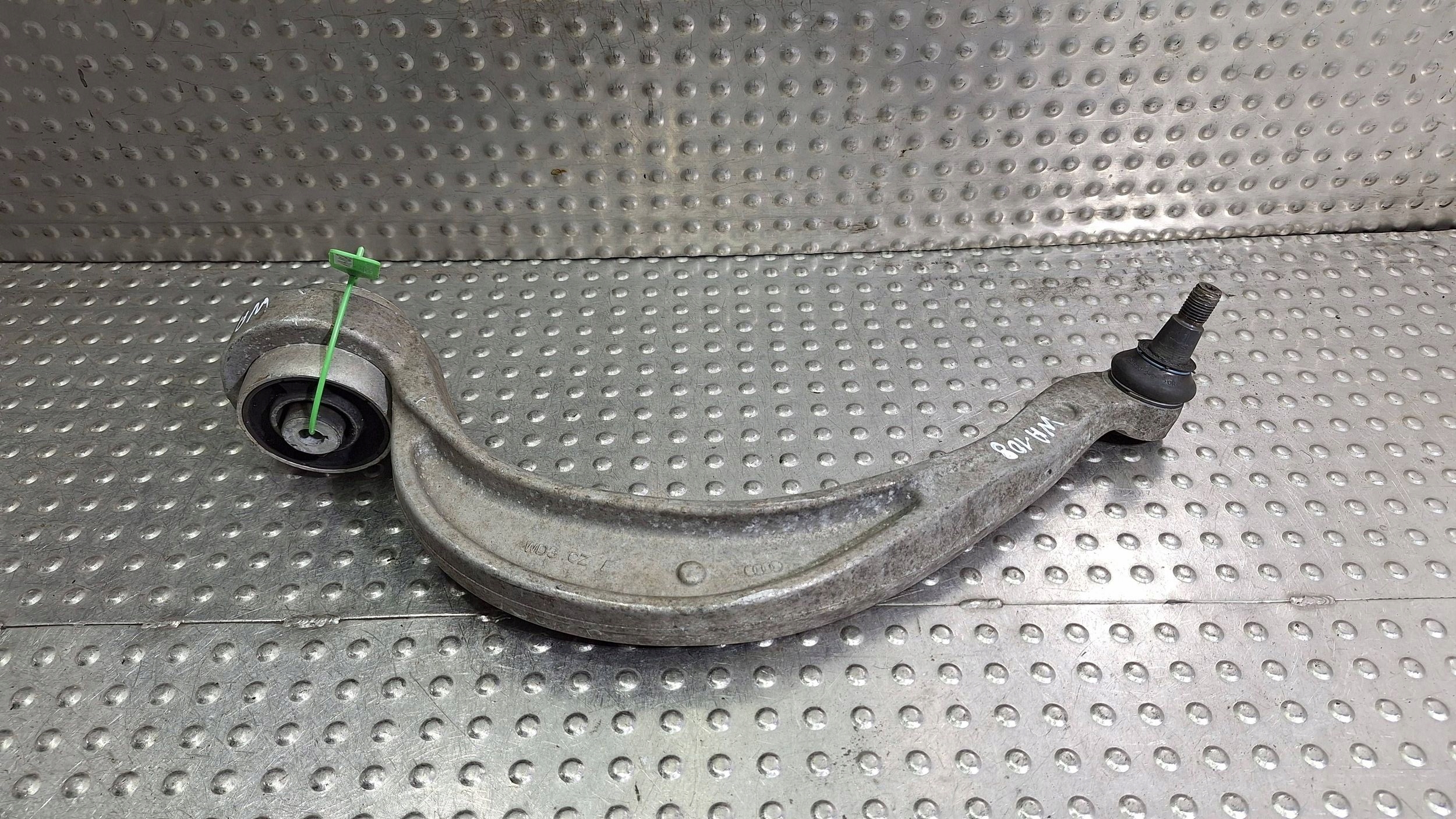 arm right front 4G0407696 AUDI A6 C7 A7 C7 PORSCHE MACAN 95B