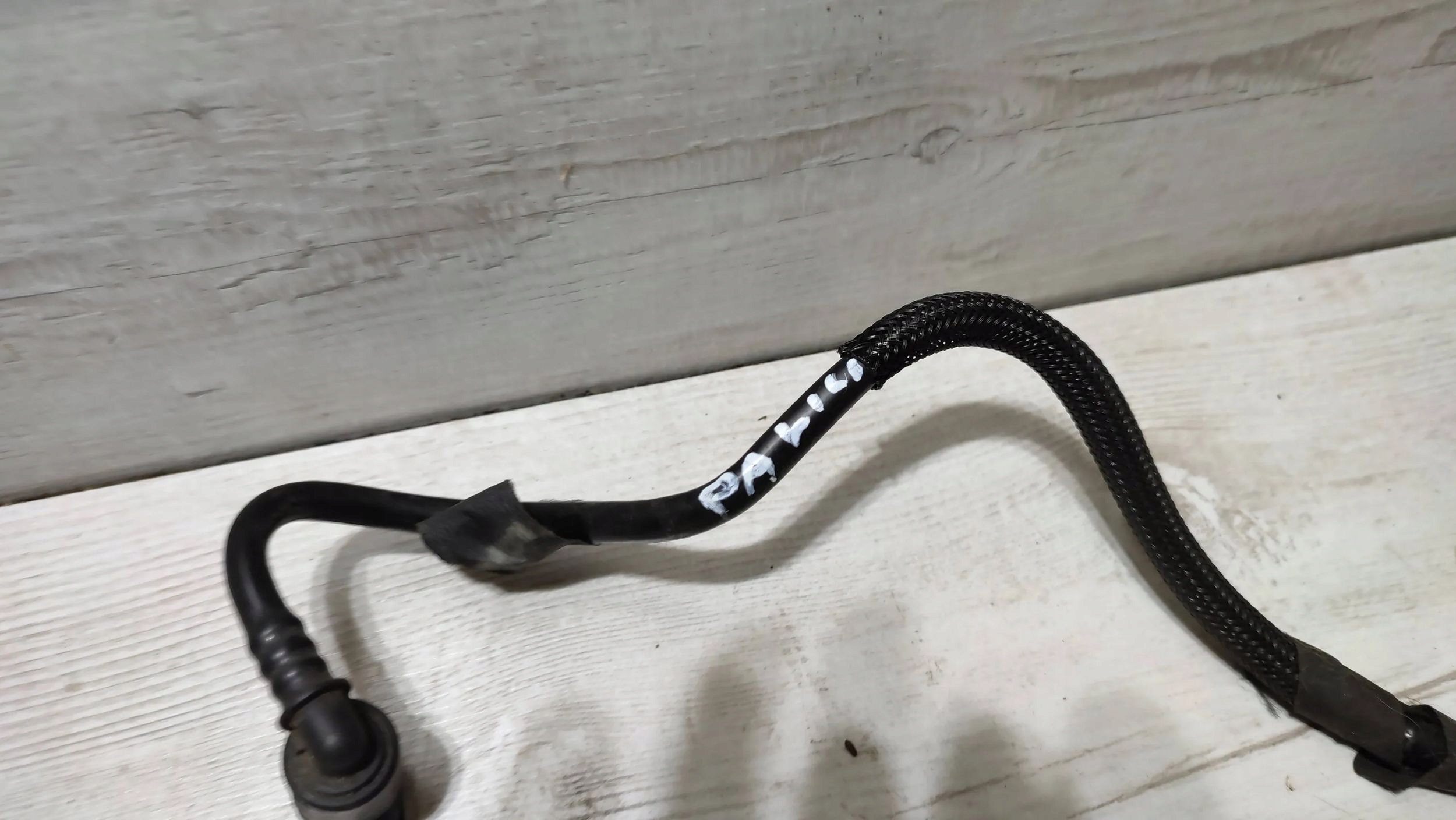 Dacia Duster und 16r 1.6b fuel line