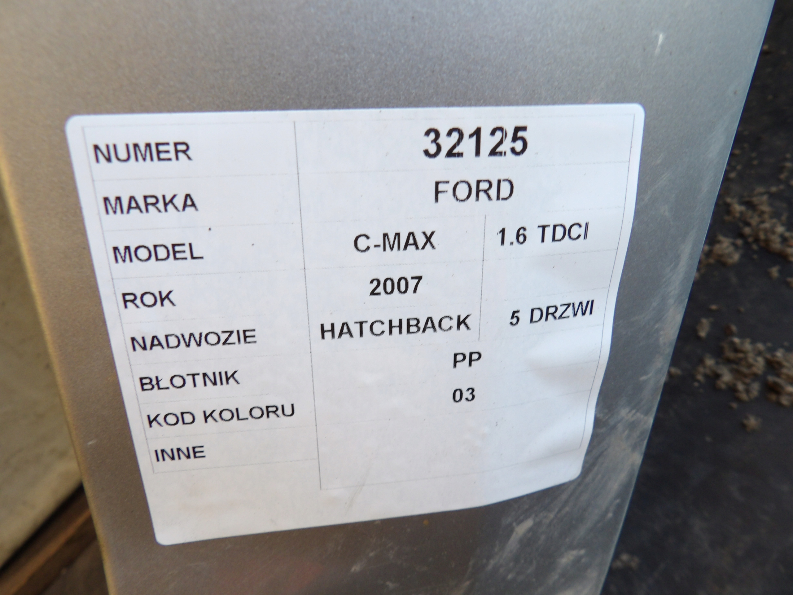 Ford C-MAX fender front right lak. 03