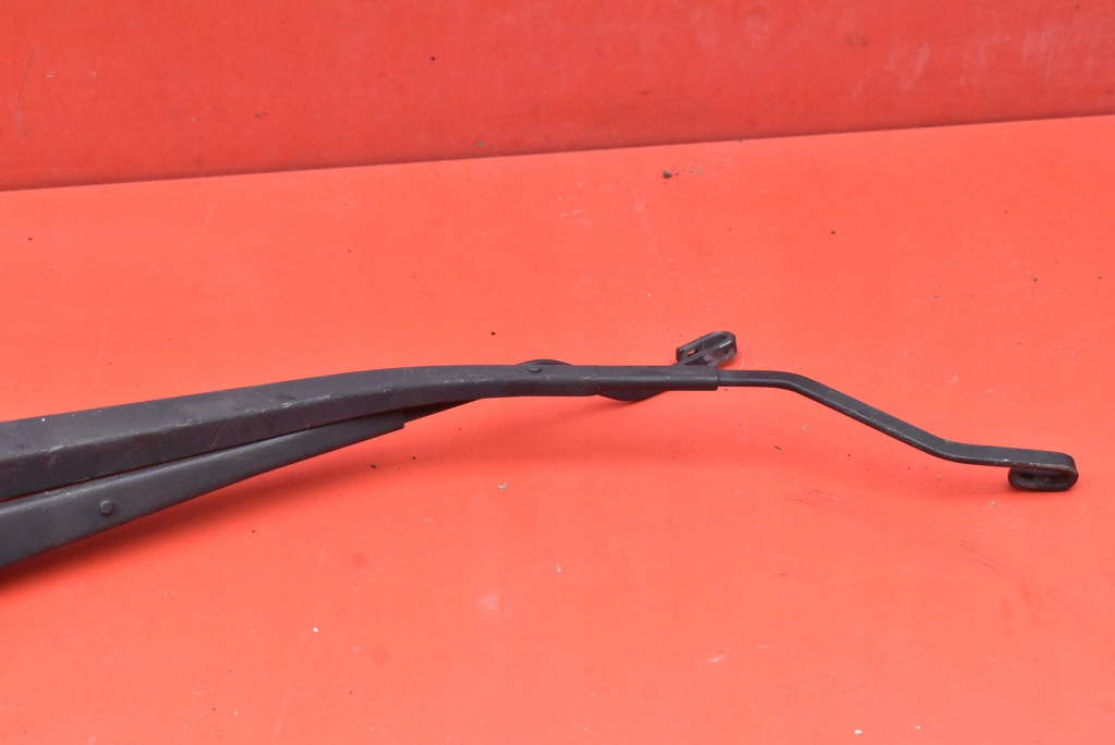 wiper arm front EU SATURN VUE 2 II 07-10