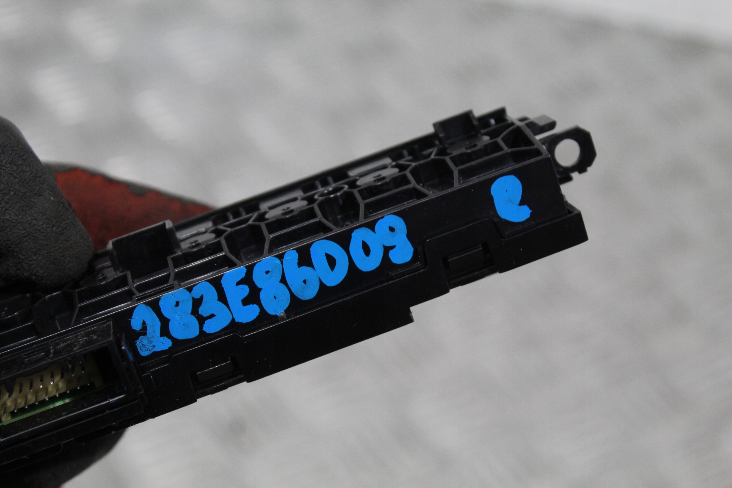 light switch of warning lights ECO CLIO V 5