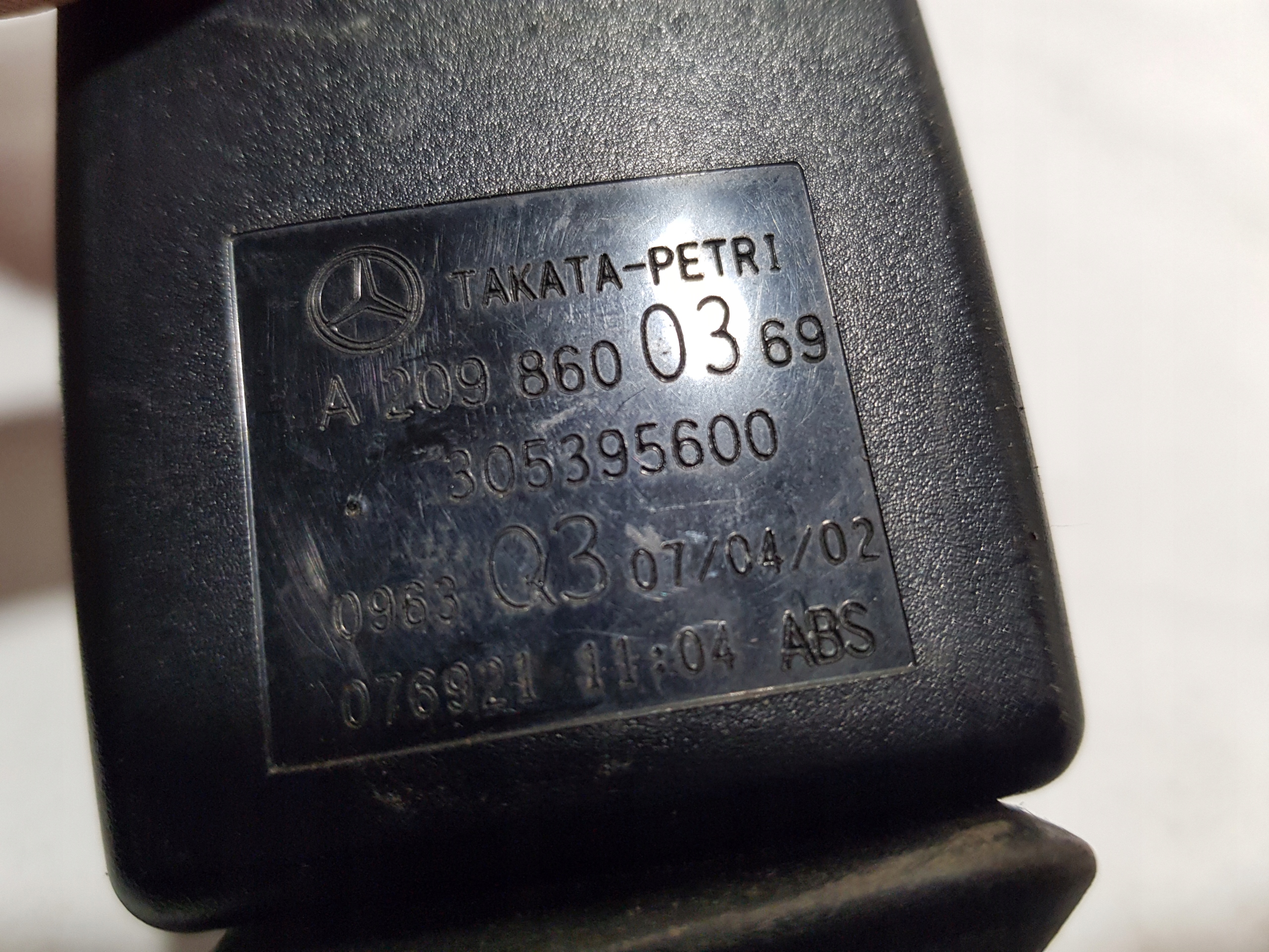 adjuster supports left rear part MERCEDES CLK W209