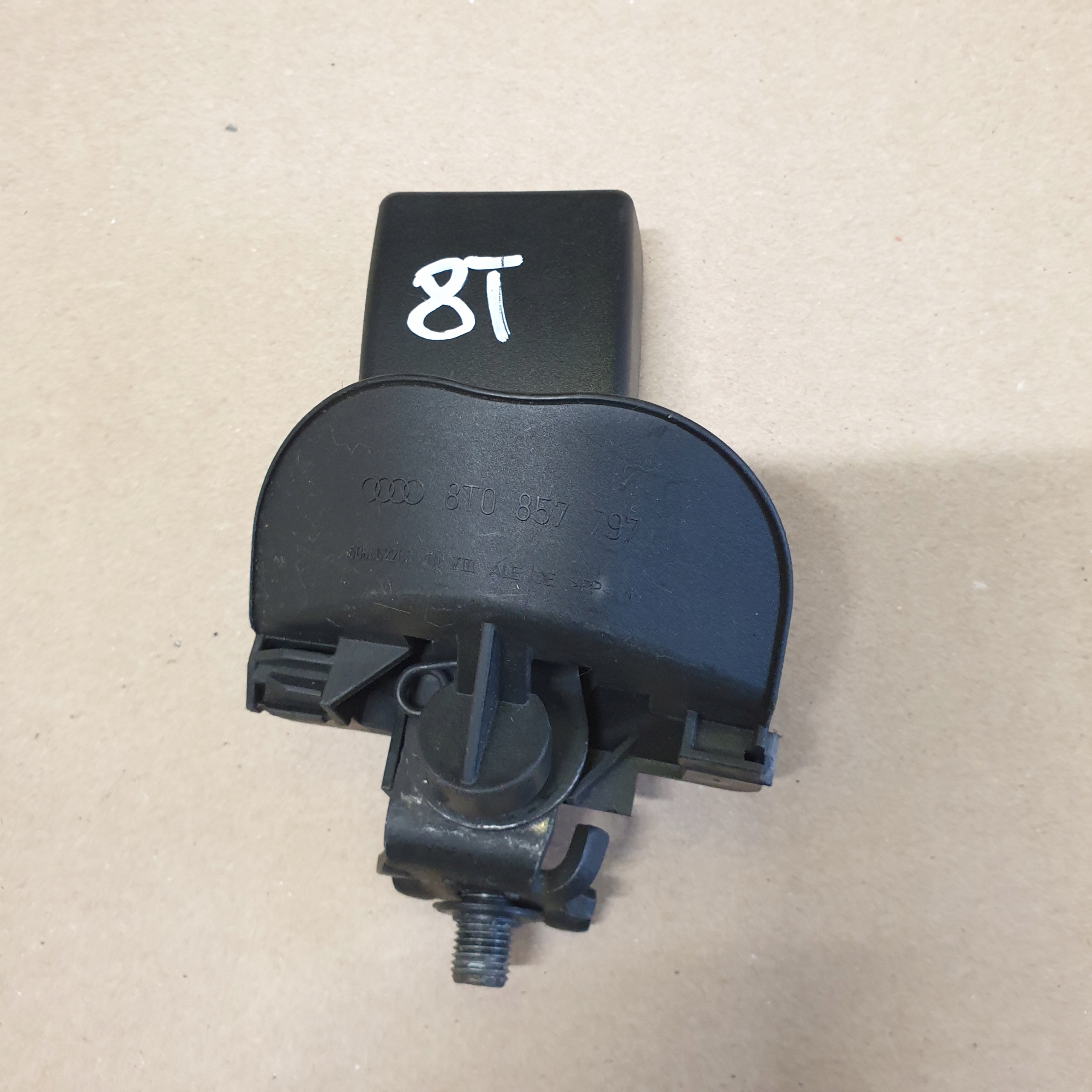 KLAMRA Fixation arbre ceintures sécurité de Sécurité Arrière AUDI A5 8T OE