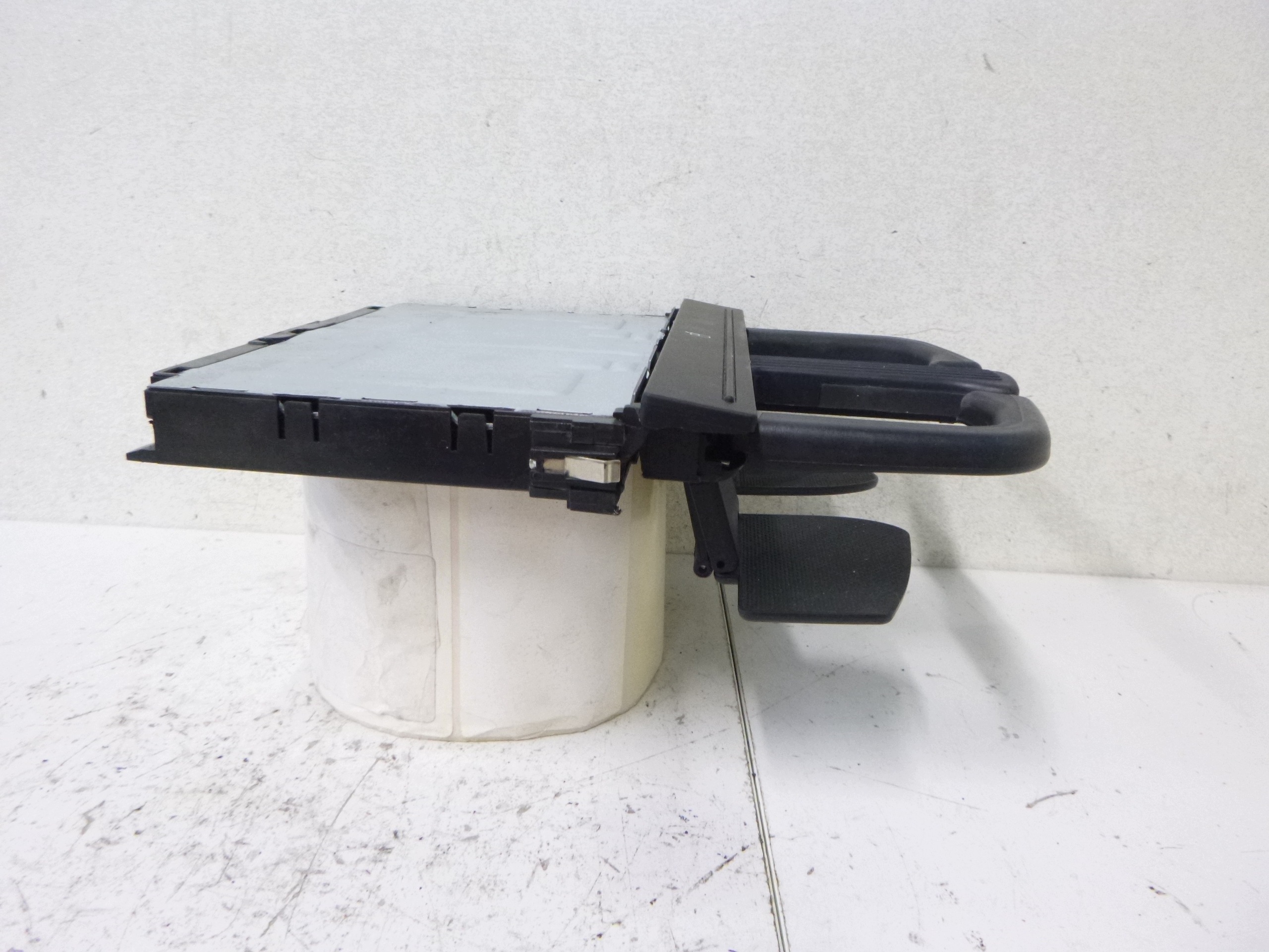 Kieszen passenger compartment plato for drinks CUP HOLDER VW GOLF IV 4 BORA 1997–2006