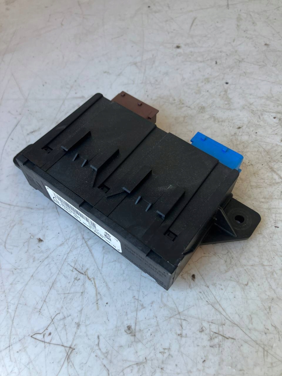 modulo HAKA HOLOWNICZEGO CITROEN C4 III 9837167080