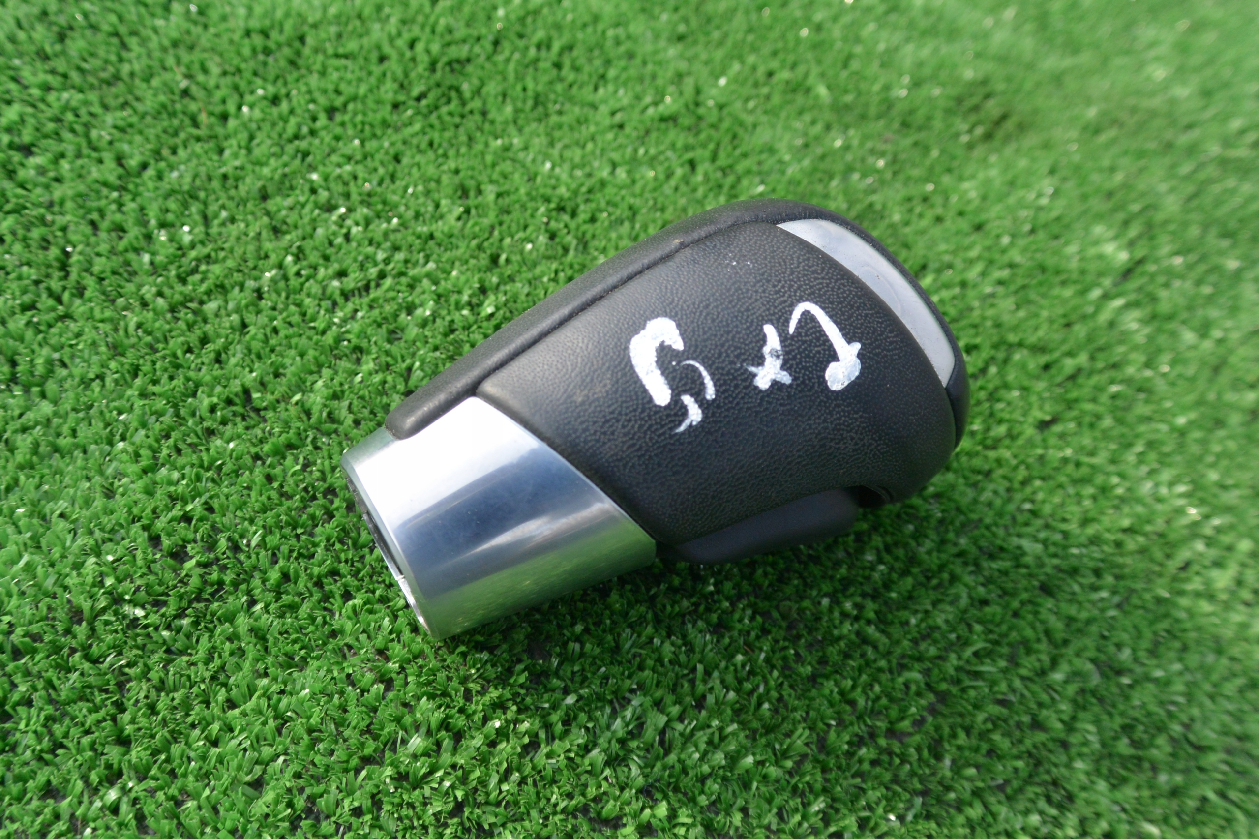 RADIACA PÁKA KOŽA AUTOMAT MAZDA CX5 CX9