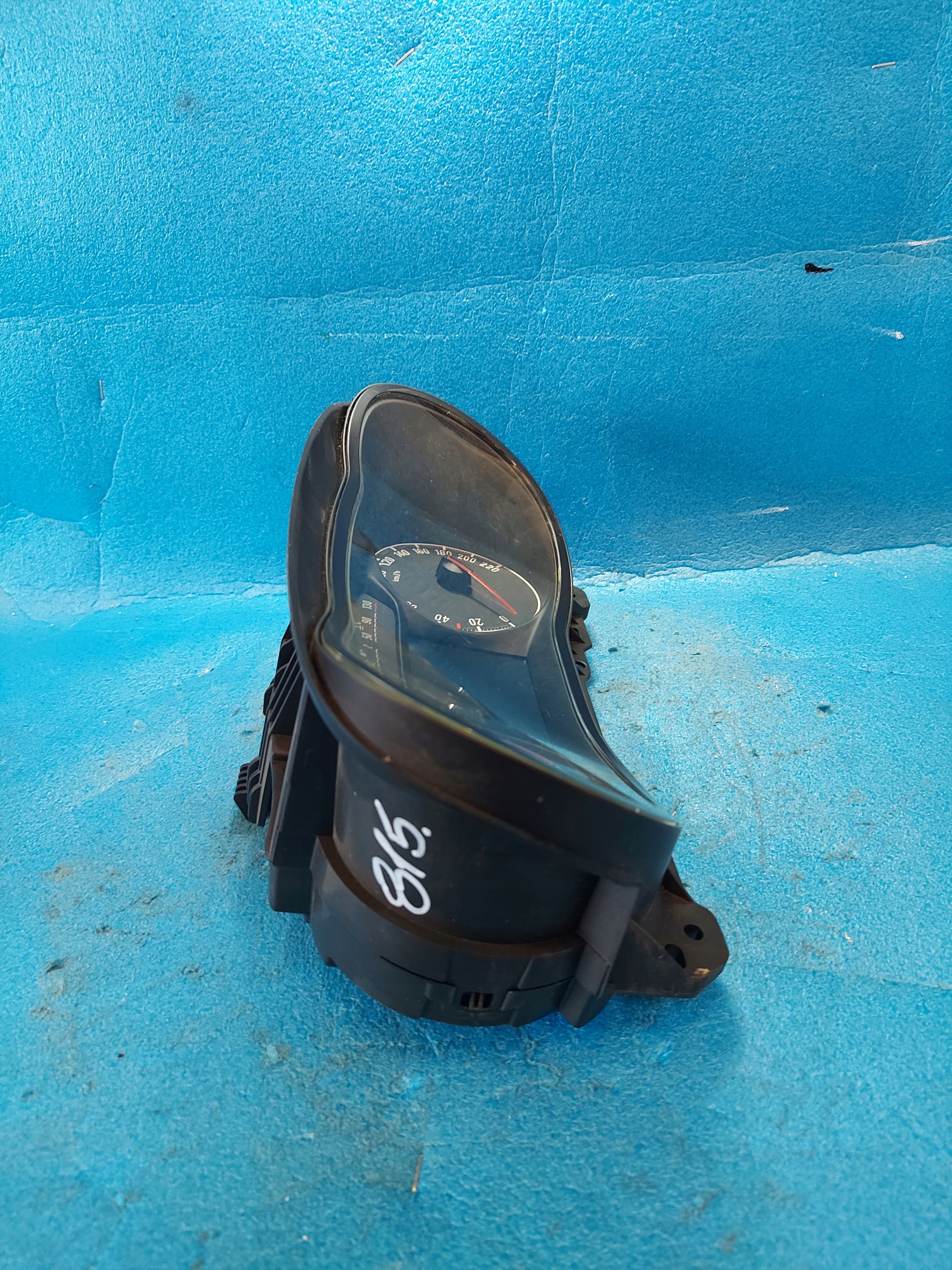 budíky hodiny CORSA E 1.2 B 39204199
