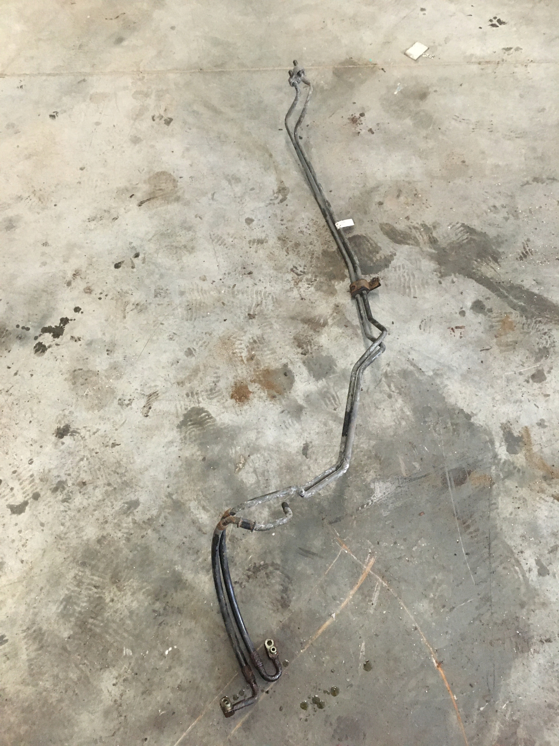 Кабель трубка подвески RANGE ROVER L320