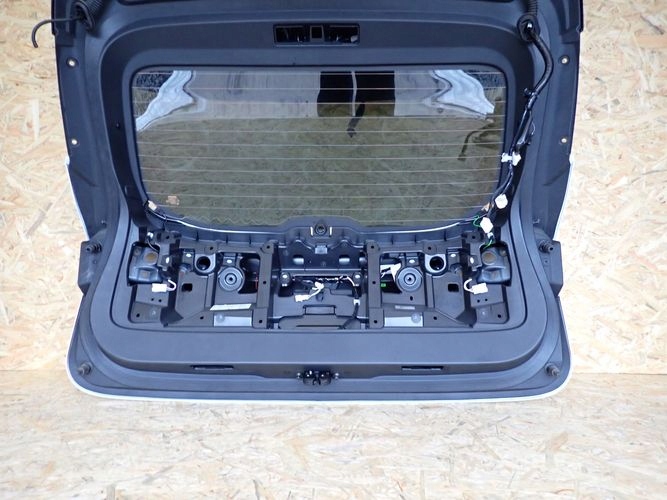NISSAN QASHQAI III J12 21- boot doors rear part