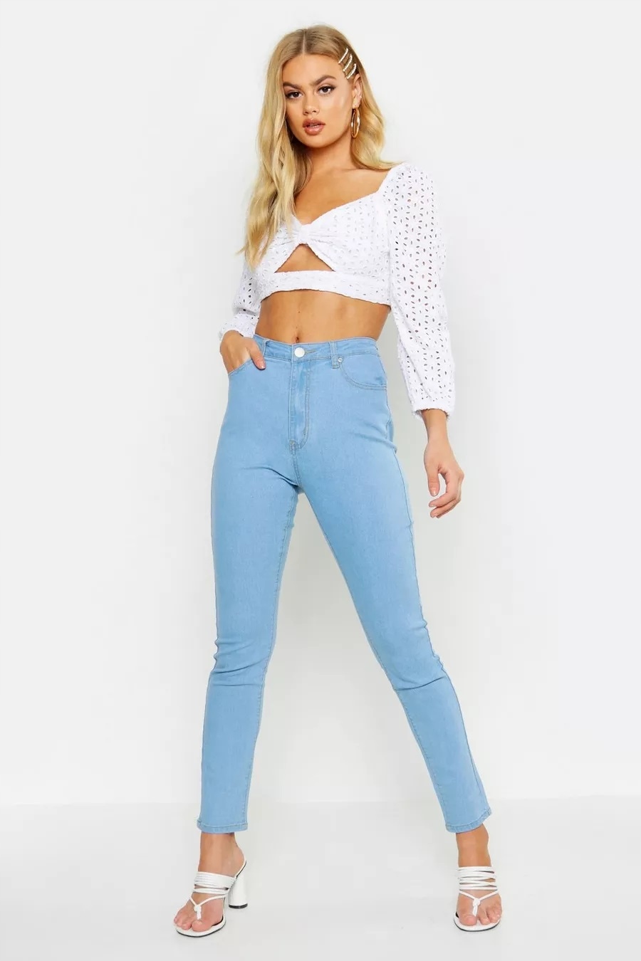 

Niebieskie Jeansy Rurki Wysoki Stan Boohoo S