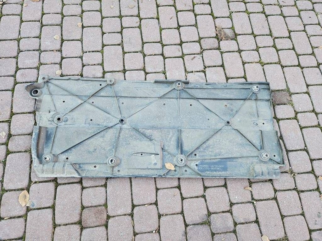 cover cover floor chassis left 58166-02230 Toyota Corolla E210 E21