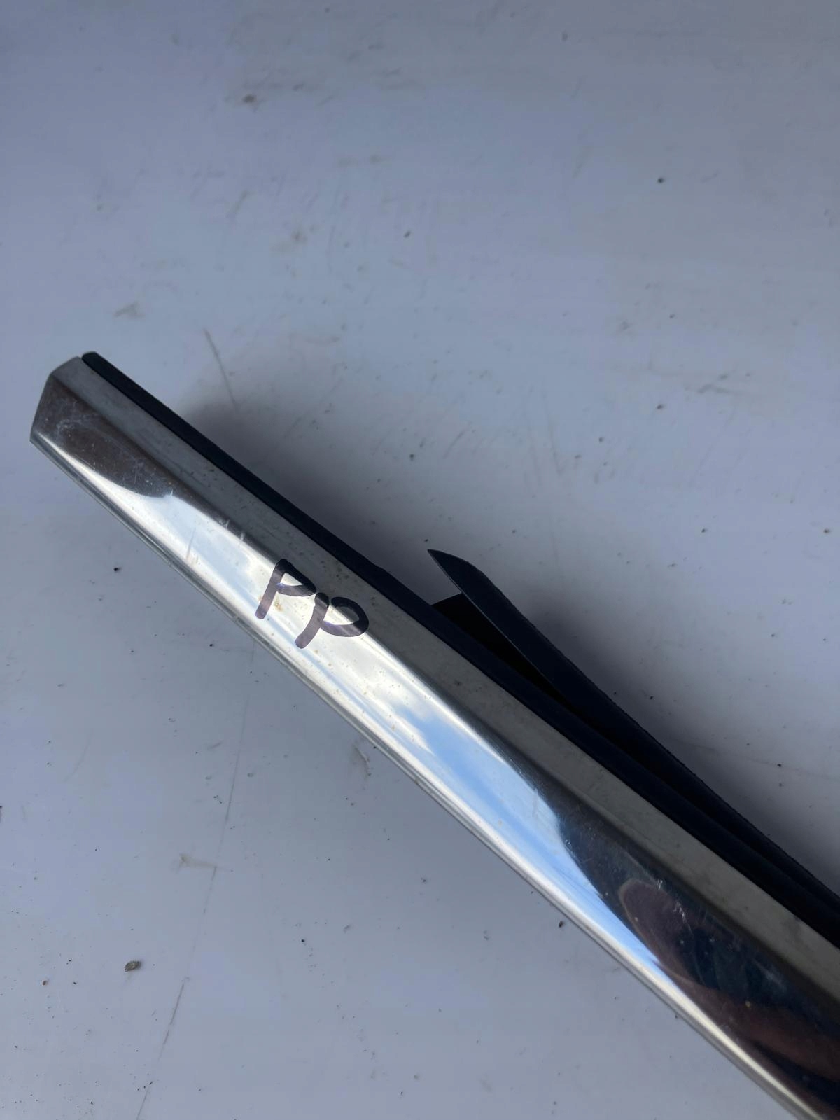 moulding dust door right front PEUGEOT 308 T9
