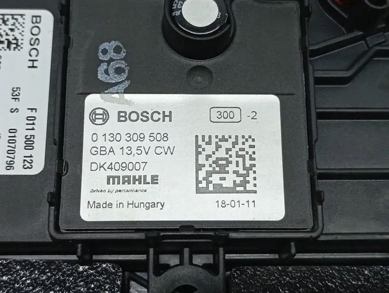 BMW 7 Series F02 F01 9204485-03