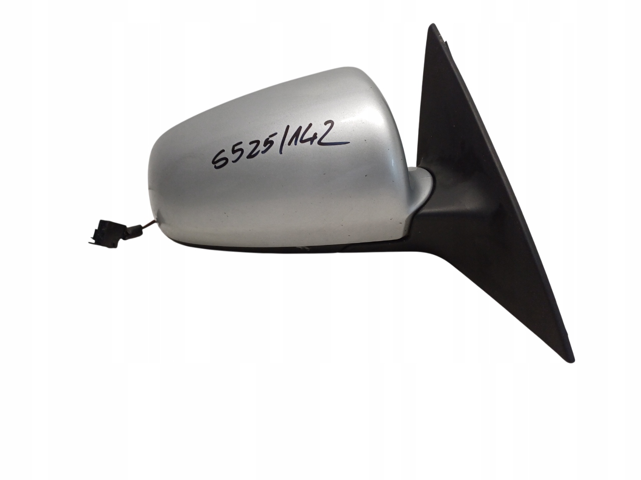 AUDI A6 C6 04- LUSTERKO PRAWY PRZÓD 010754