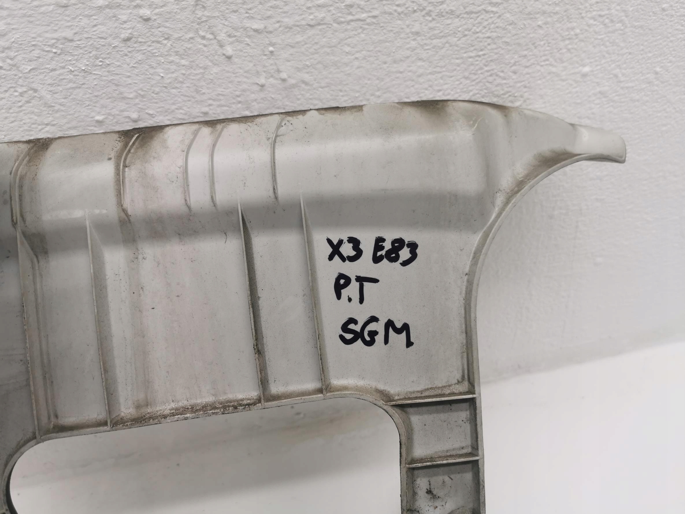 bumper bracket left rear part BMW X3 E83 / LIFT 3414401