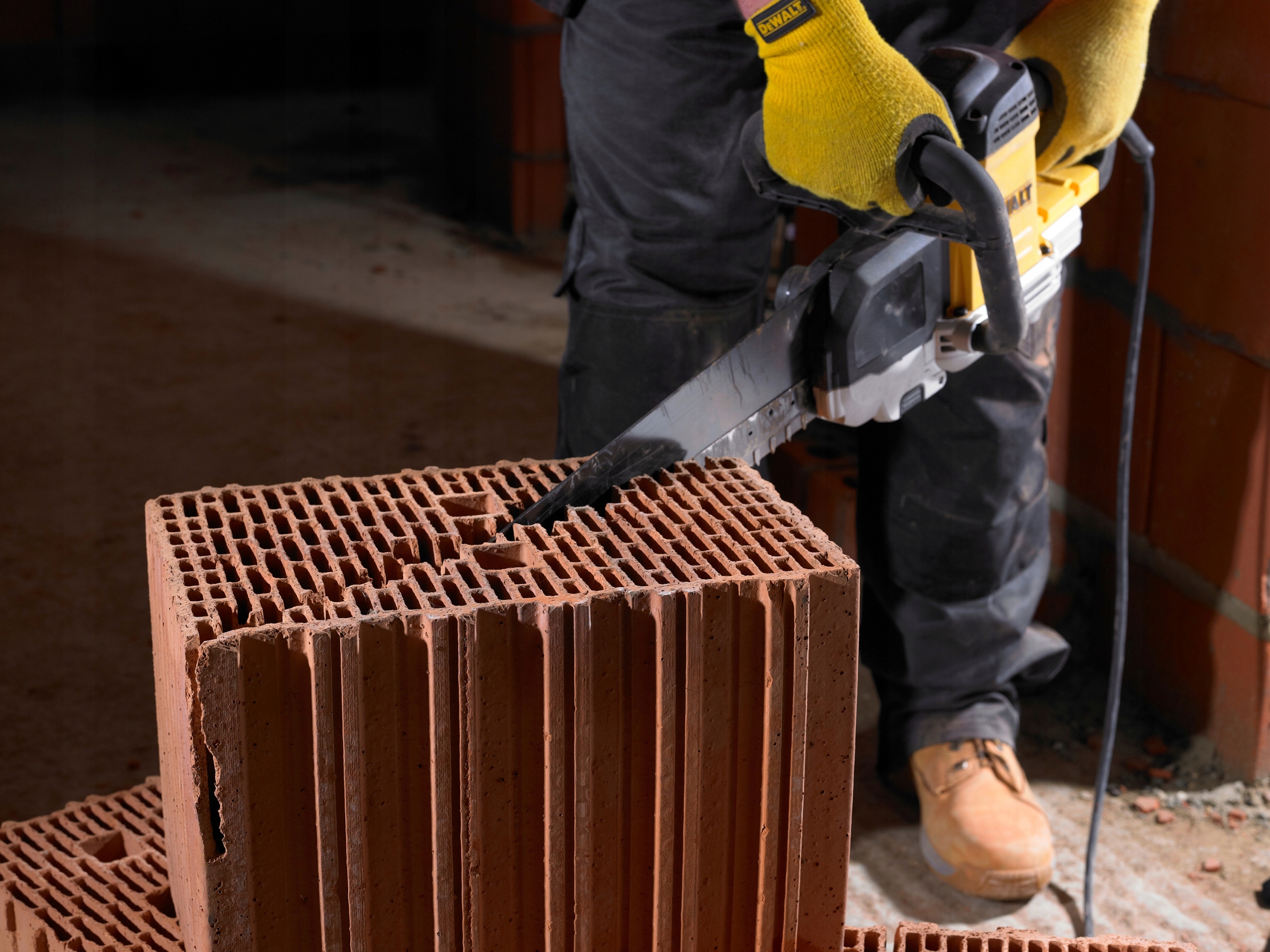 BRZESZCZOT DO PILARKI ALLIGATOR Typ uchwytu prosty