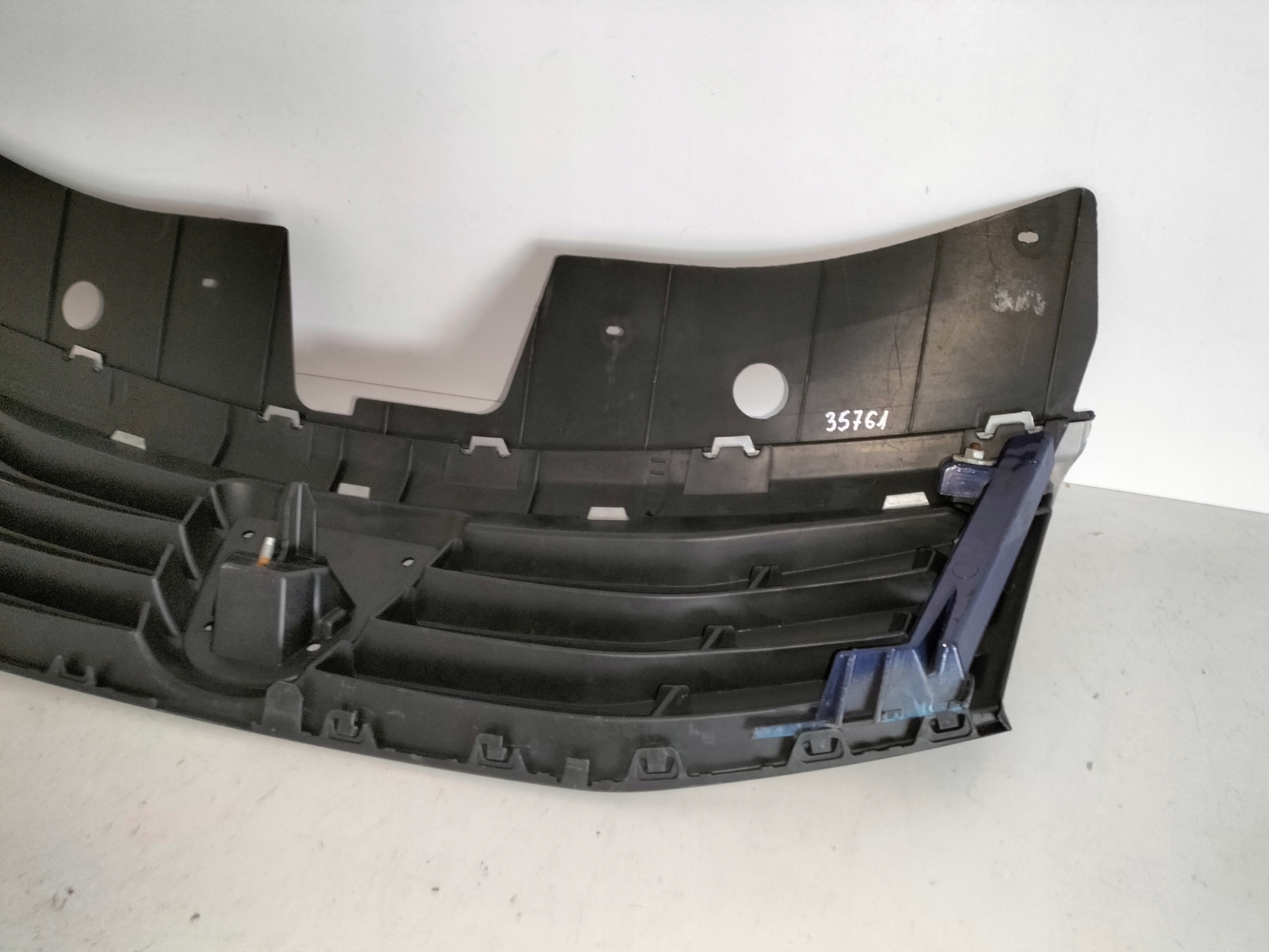 grille grid grill DACIA SANDERO and 08-12