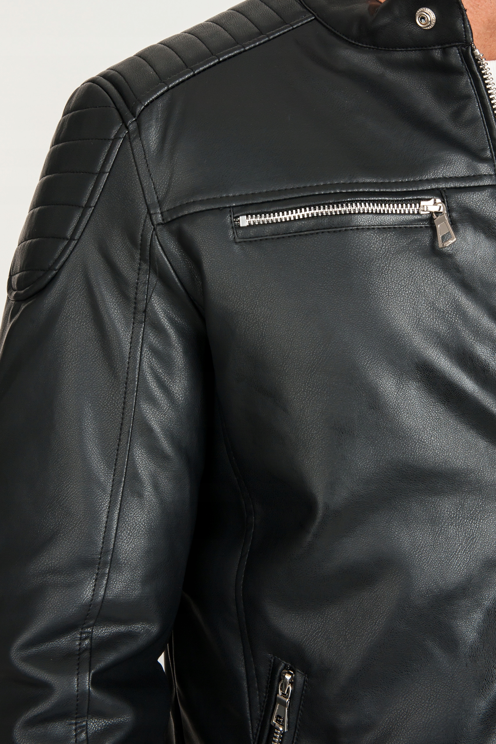 KURTKA SKÓRZANA MĘSKA WIOSENNA PRZEJŚCIOWA CZARNA Rodzaj ramoneska