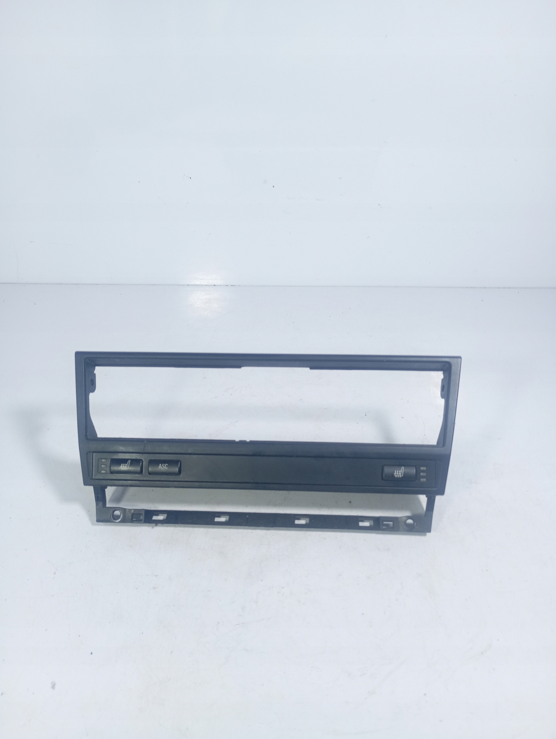 BMW 3 E39 95-03 plate spoiler frame central