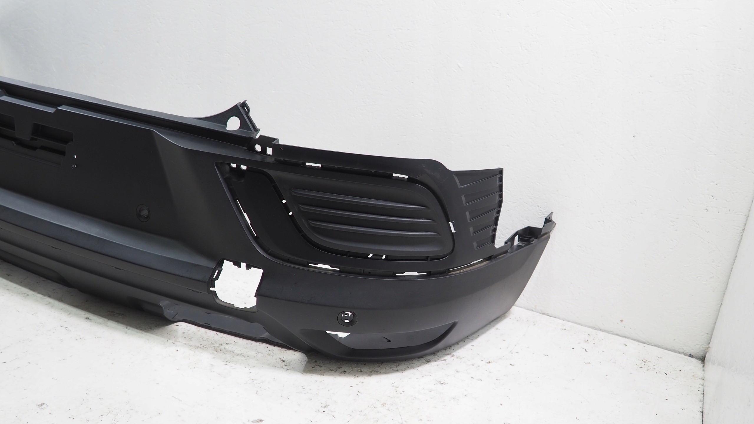 Renault Arkana bumper rear part rear 850186741R