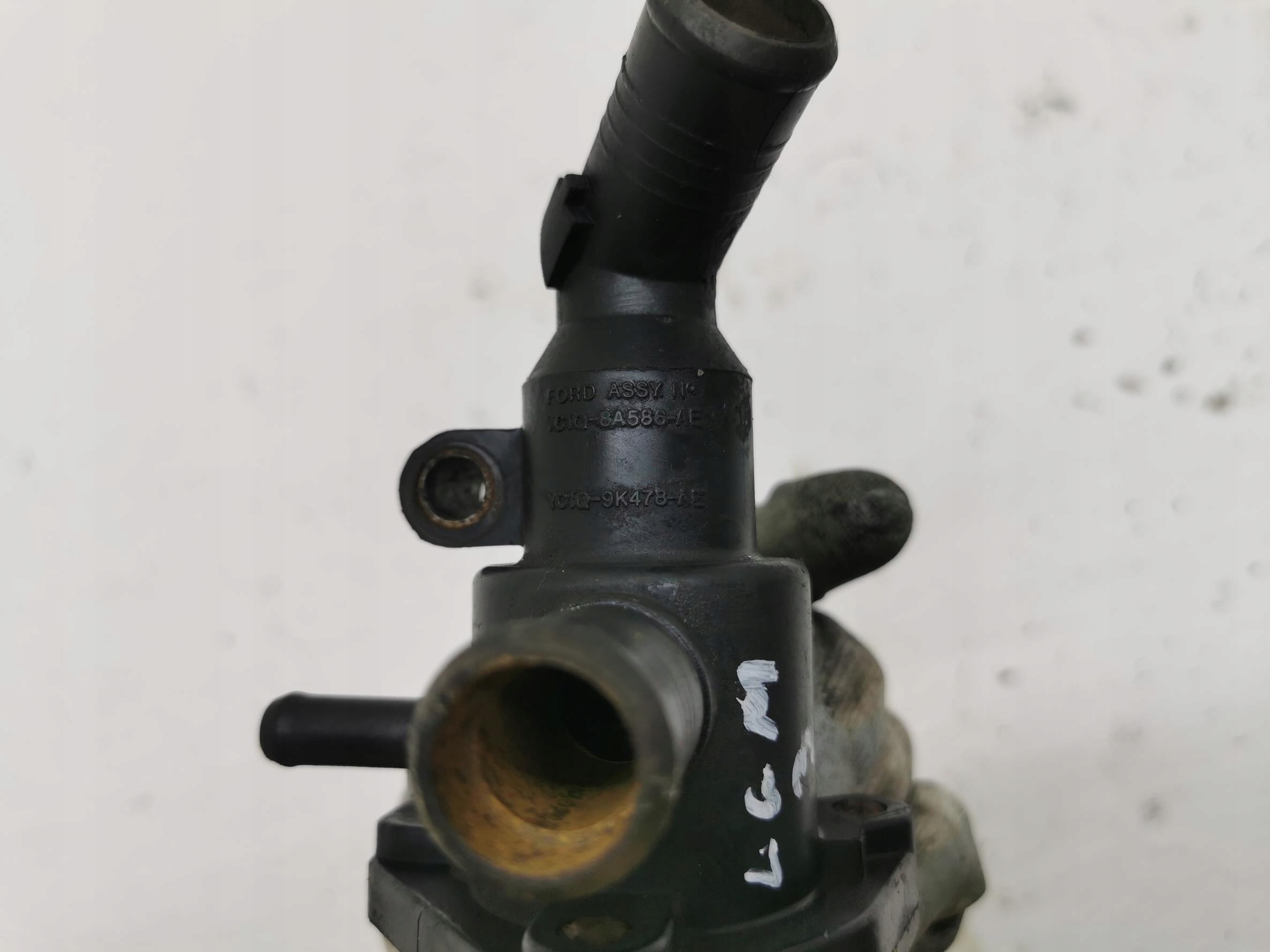 csomag TERMOSTATU FORD TRANSIT MK6 2.4 TDDI 00-06