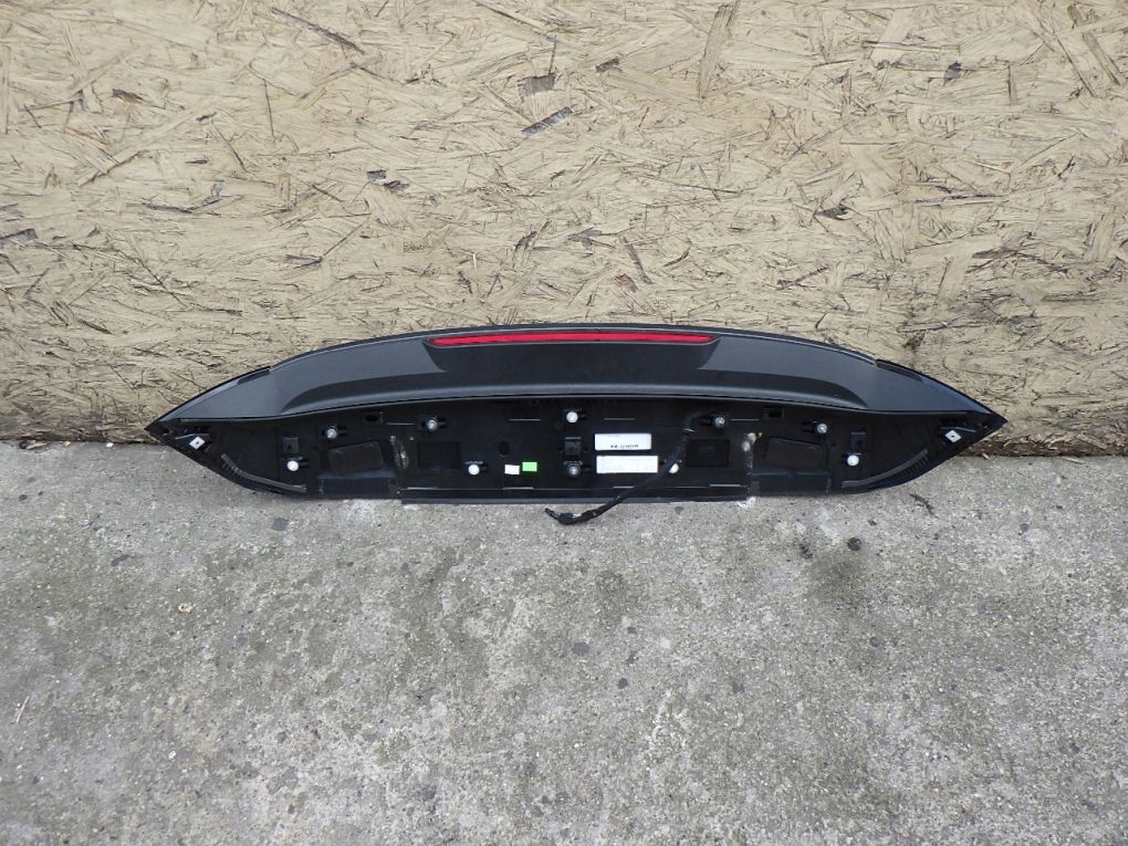 VW GOLF VIII 8 5H6 HB 2020- SPOILER HECKKLAPPE STOP
